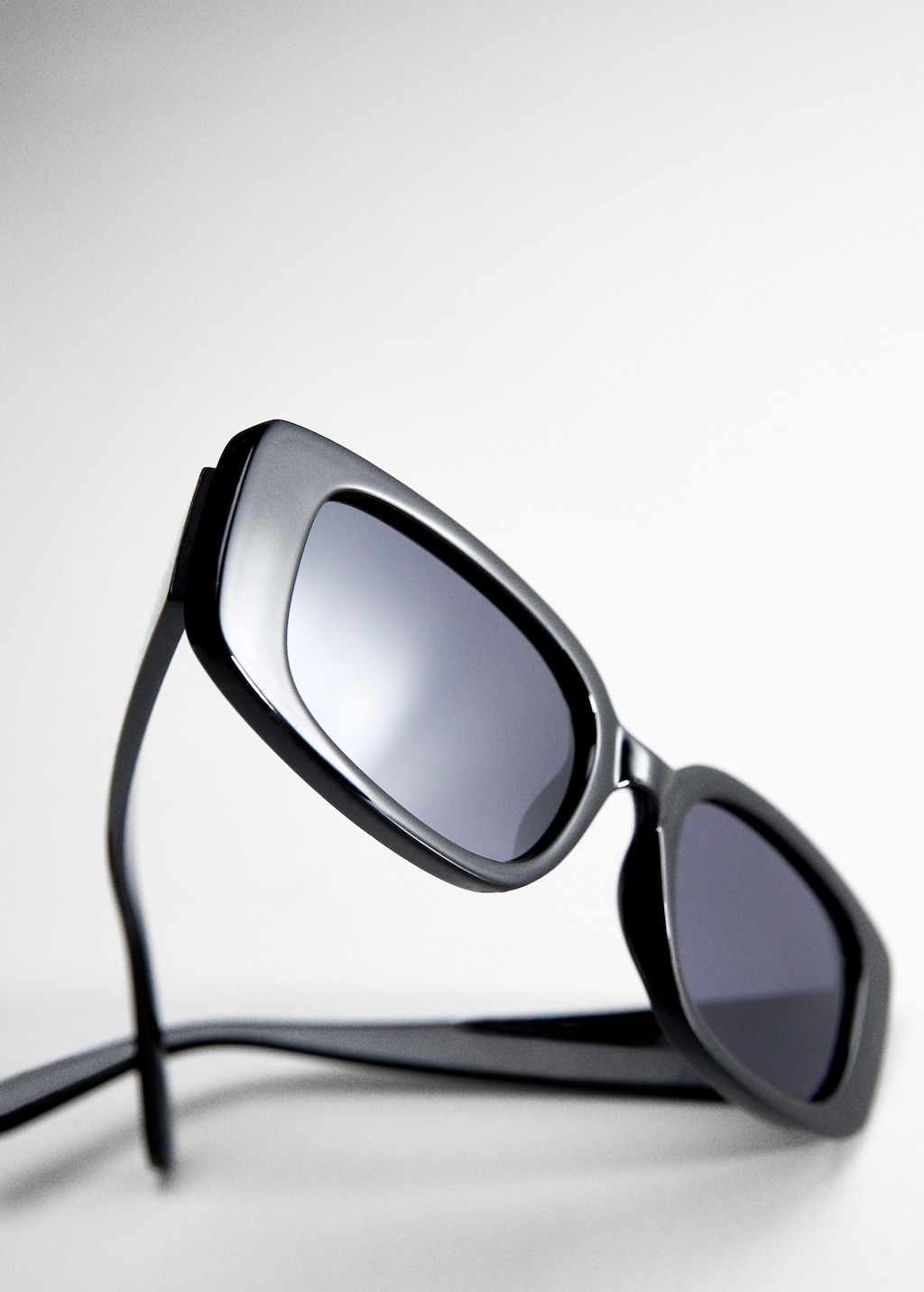 Rectangular sunglasses - Details of the article 2