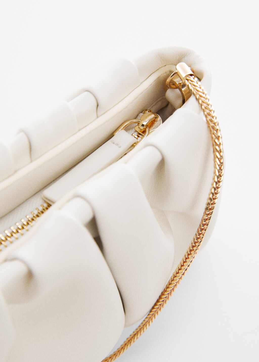 Quilted chain bag - Details of the article 1