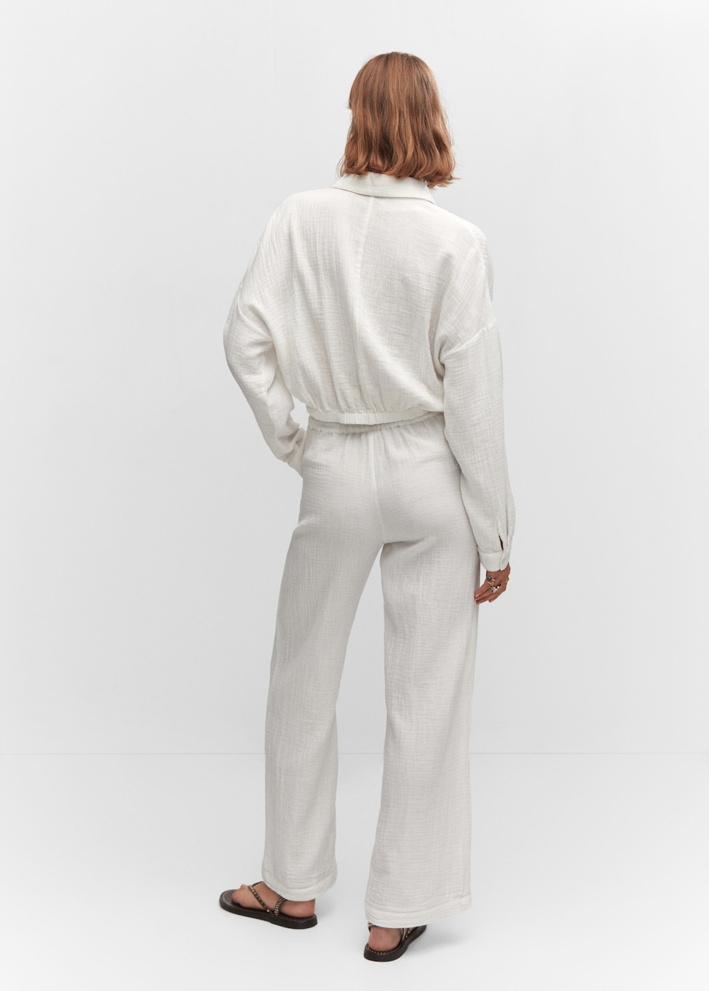 Bow textured trousers - Reverse of the article