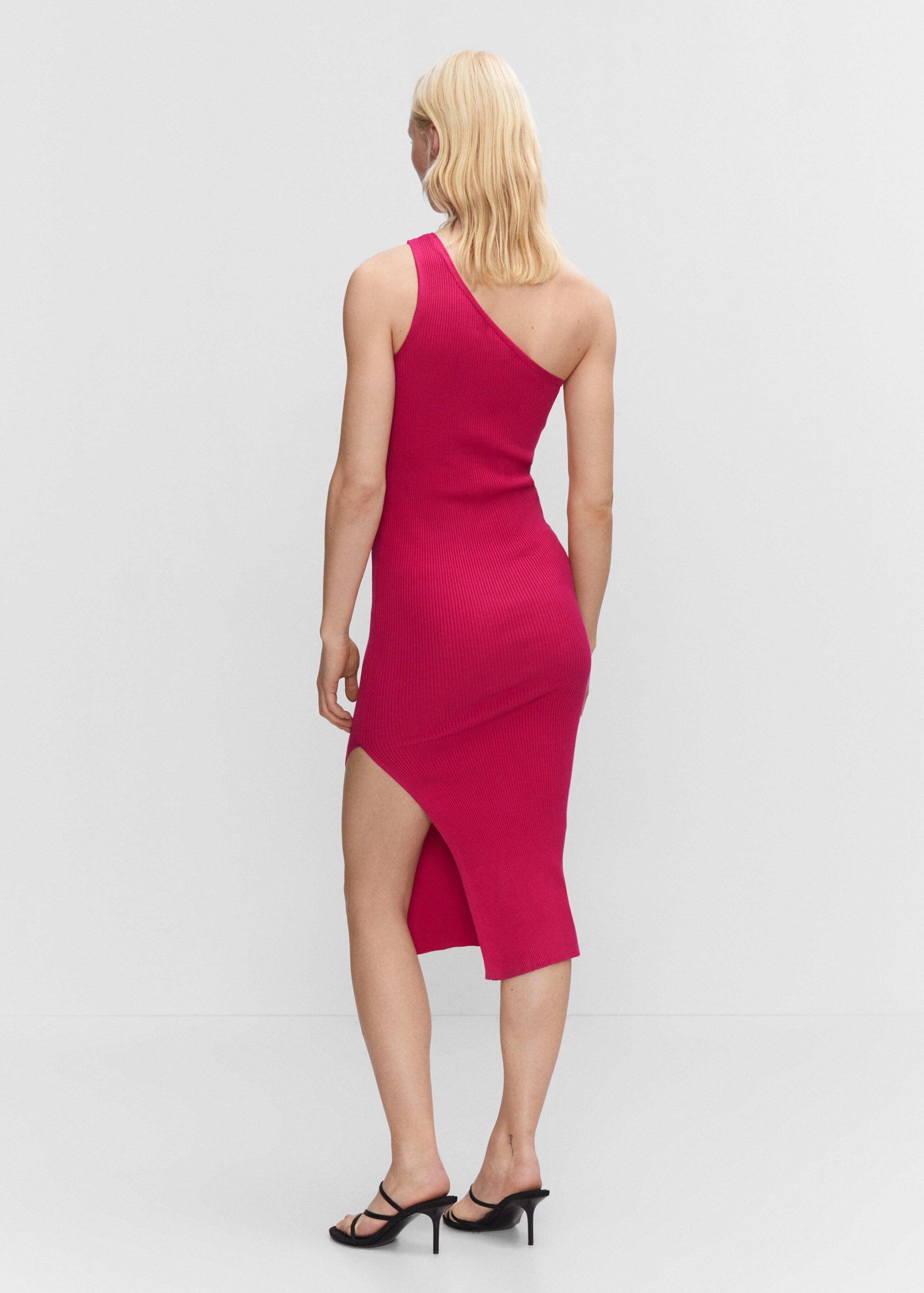 Asymmetrical dress with slit - Reverse of the article
