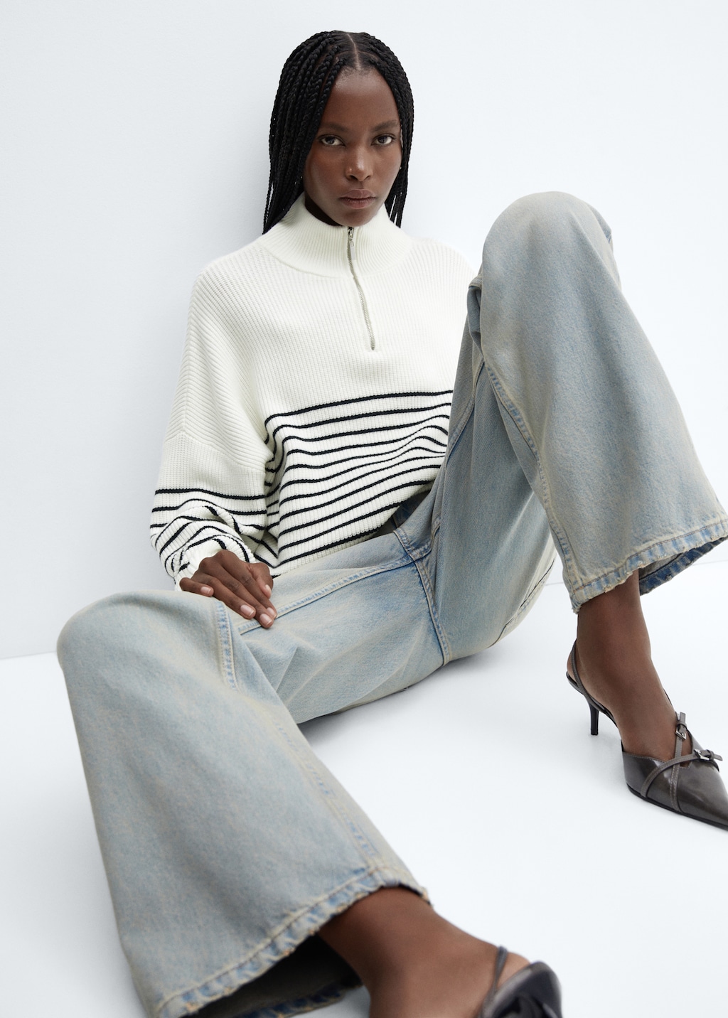 Striped sweater with zip - Details of the article 2