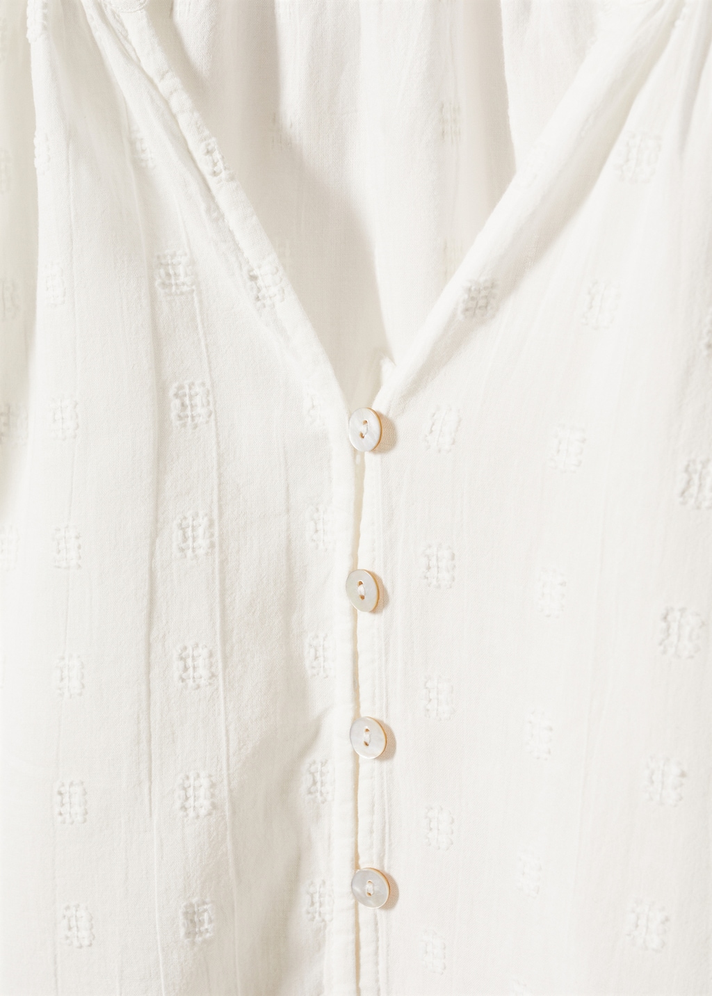 Embroidered detail shirt - Details of the article 8