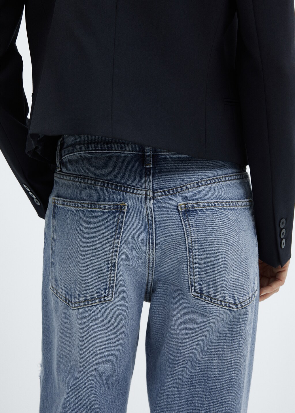 Decorative ripped wideleg jeans - Details of the article 6