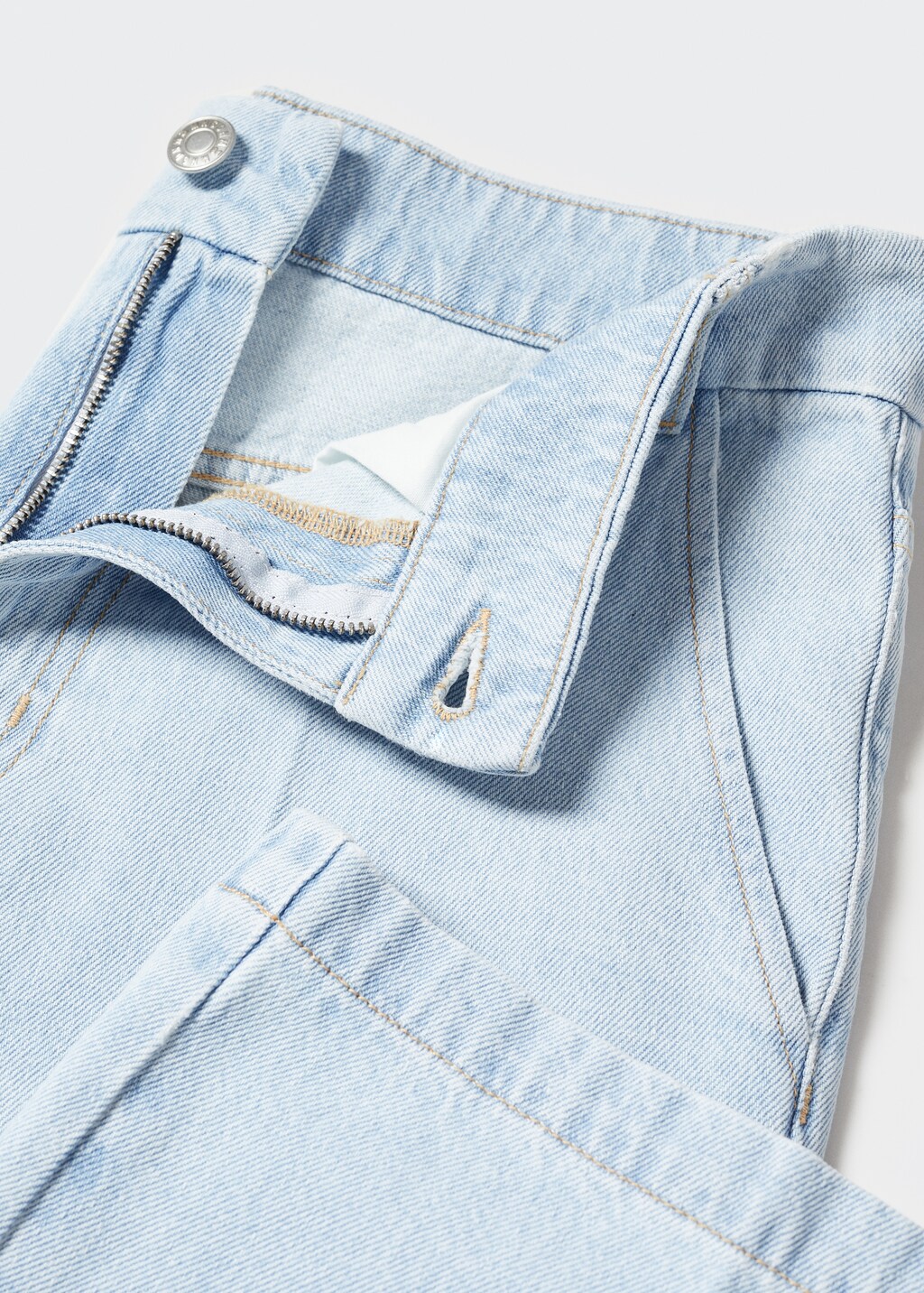 Gerade Jeans mit mittlerem Bund - Detail des Artikels 8