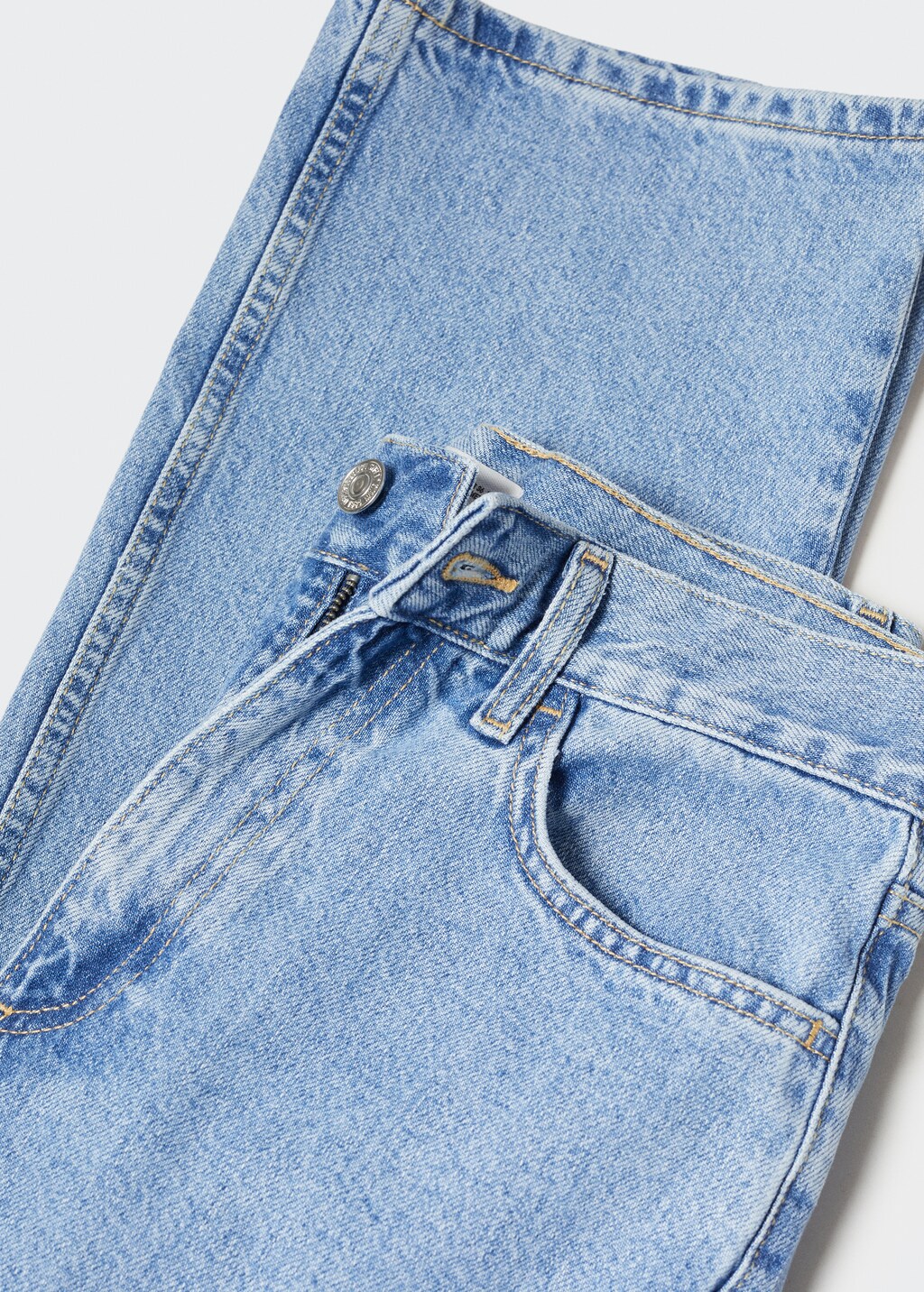 Gerade Jeans mit mittlerem Bund - Detail des Artikels 8