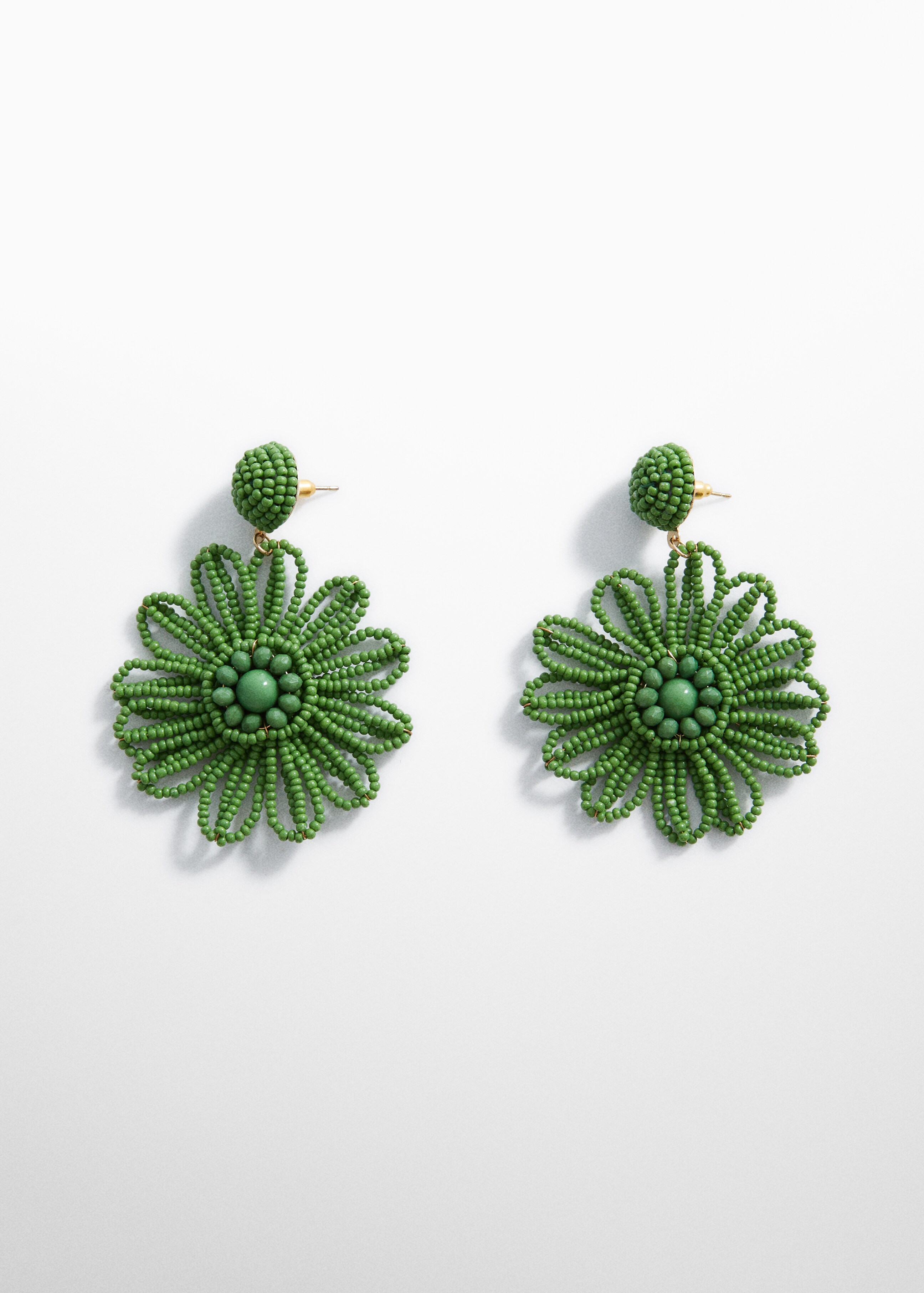 Flower beaded earrings - Article without model