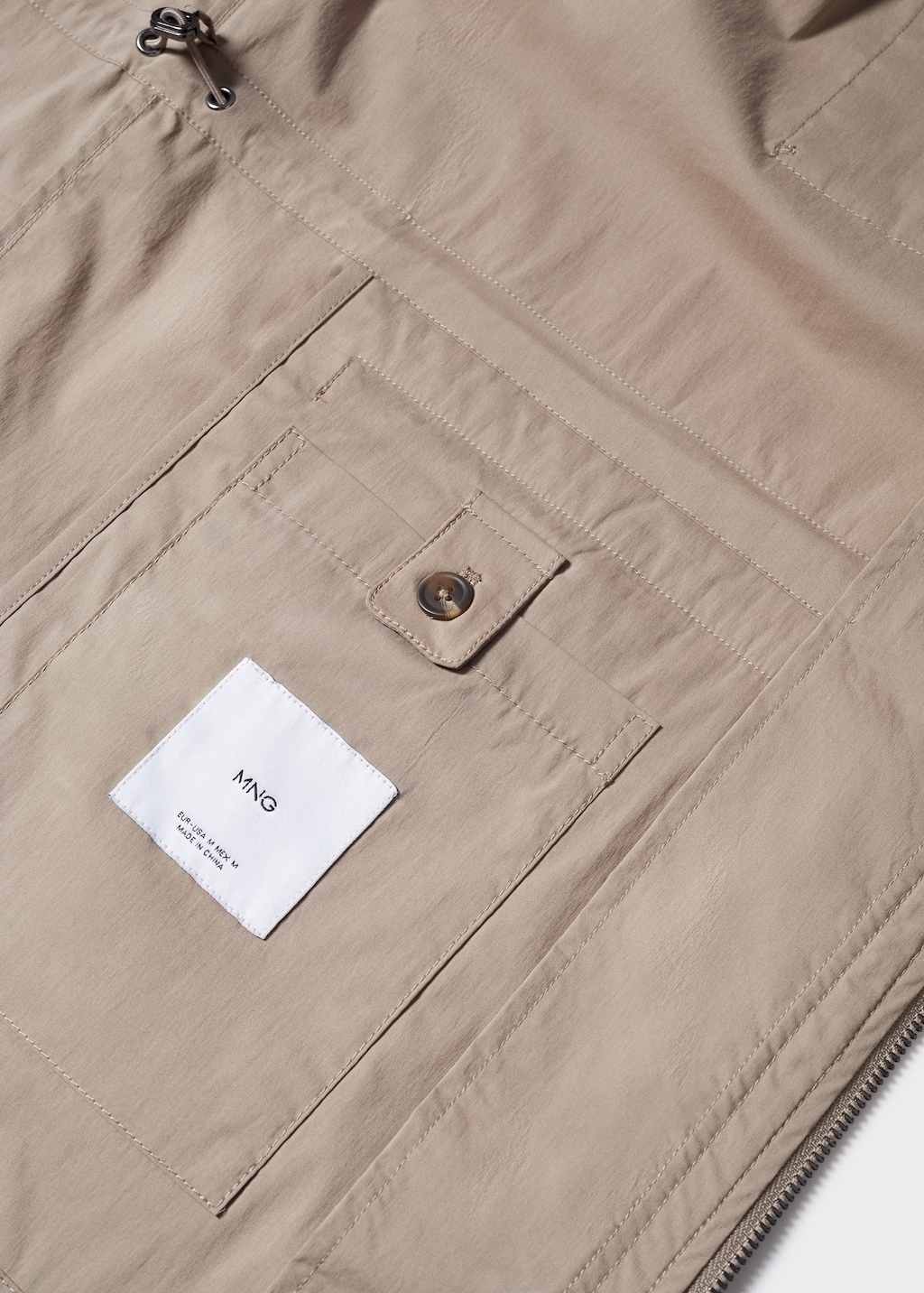 Lightweight saharian jacket with pockets - Details of the article 8