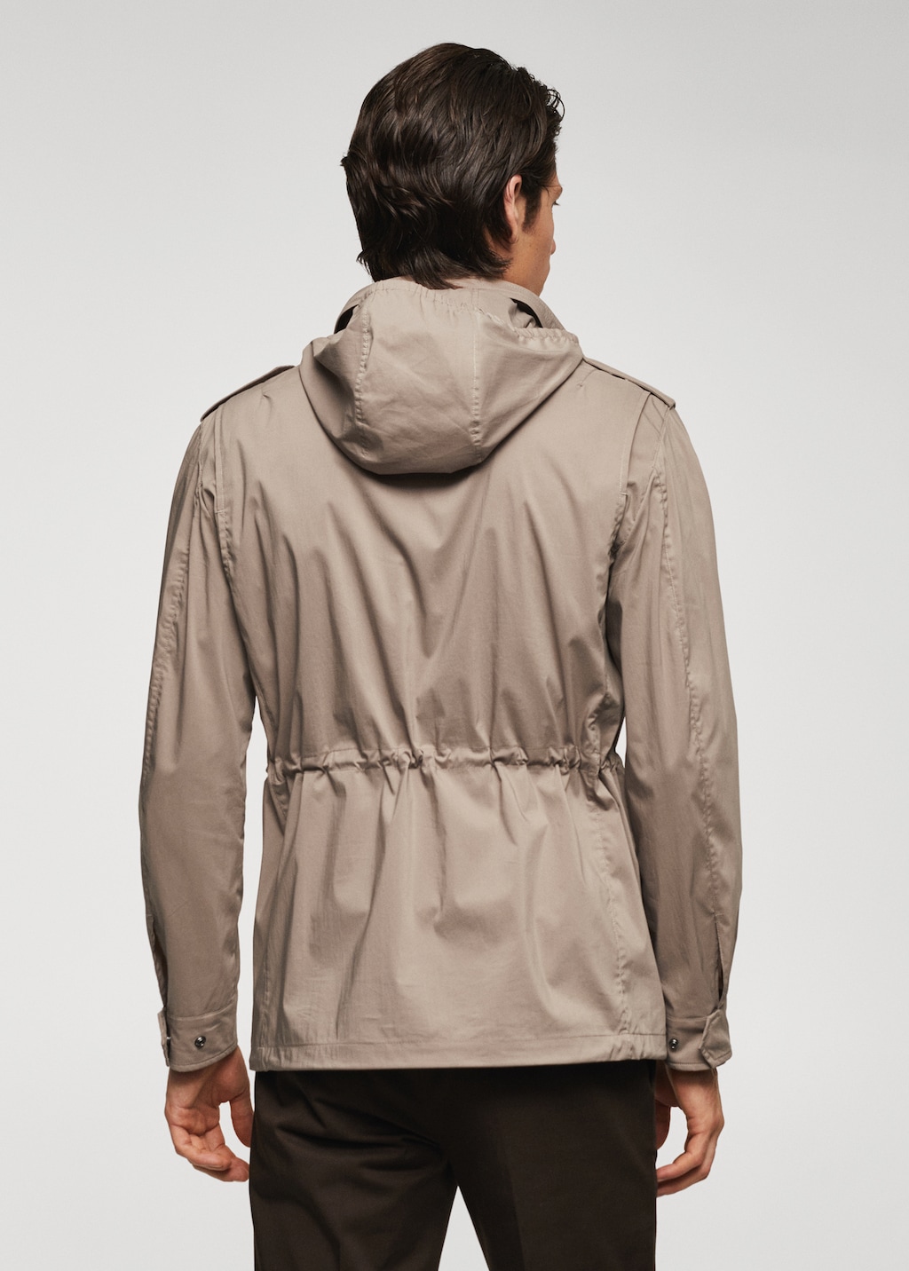 Lightweight saharian jacket with pockets - Reverse of the article