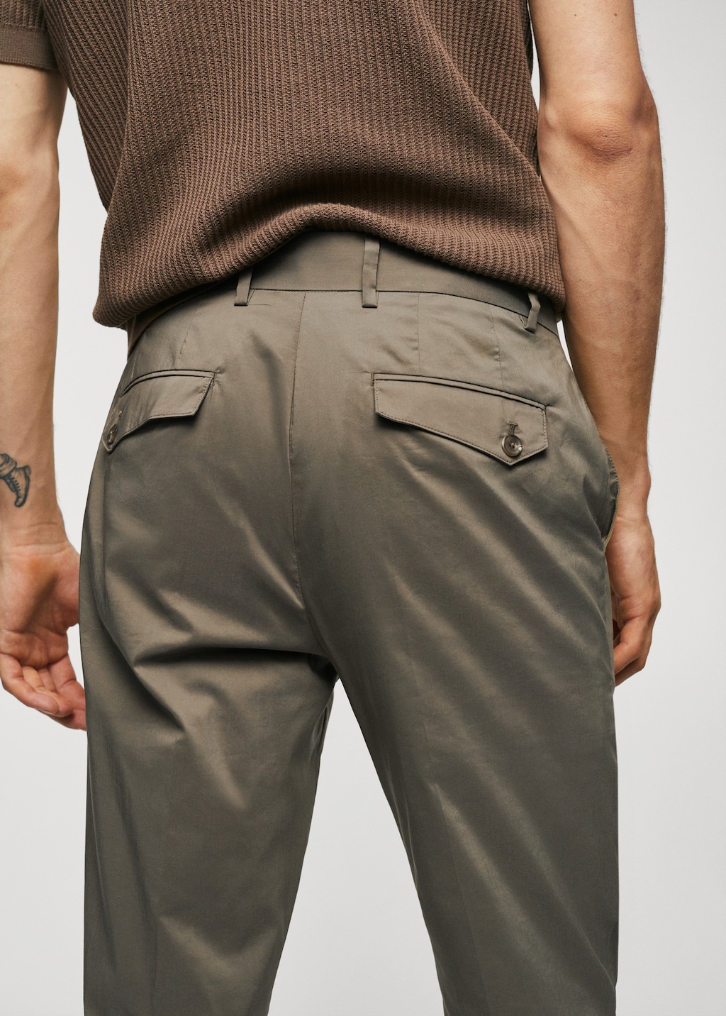 Lightweight cotton trousers - Details of the article 6