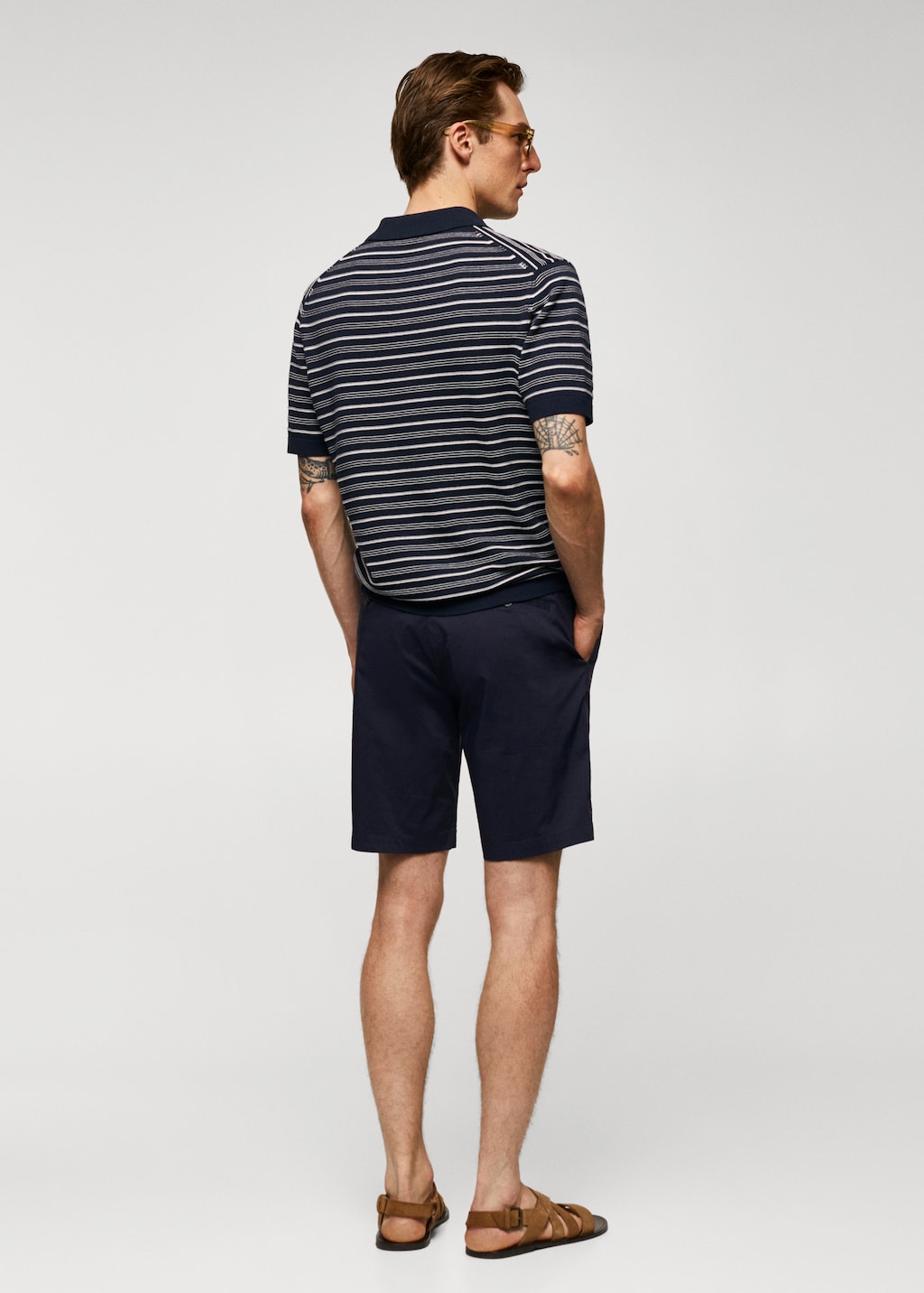 Striped fine-knit polo shirt - Reverse of the article