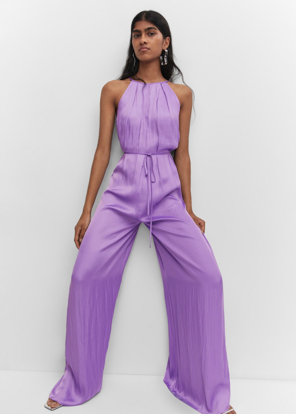 Halter-neck satin jumpsuit - Details of the article 2