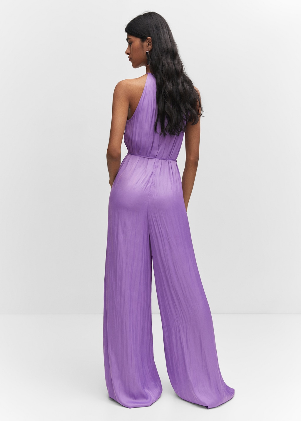 Halter-neck satin jumpsuit - Reverse of the article