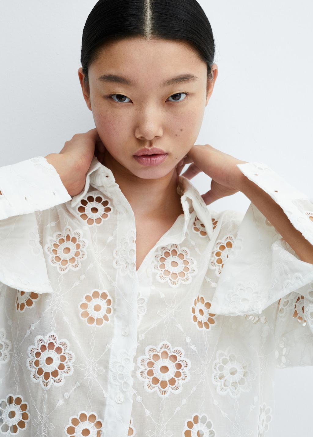 Embroidered openwork shirt - Details of the article 1