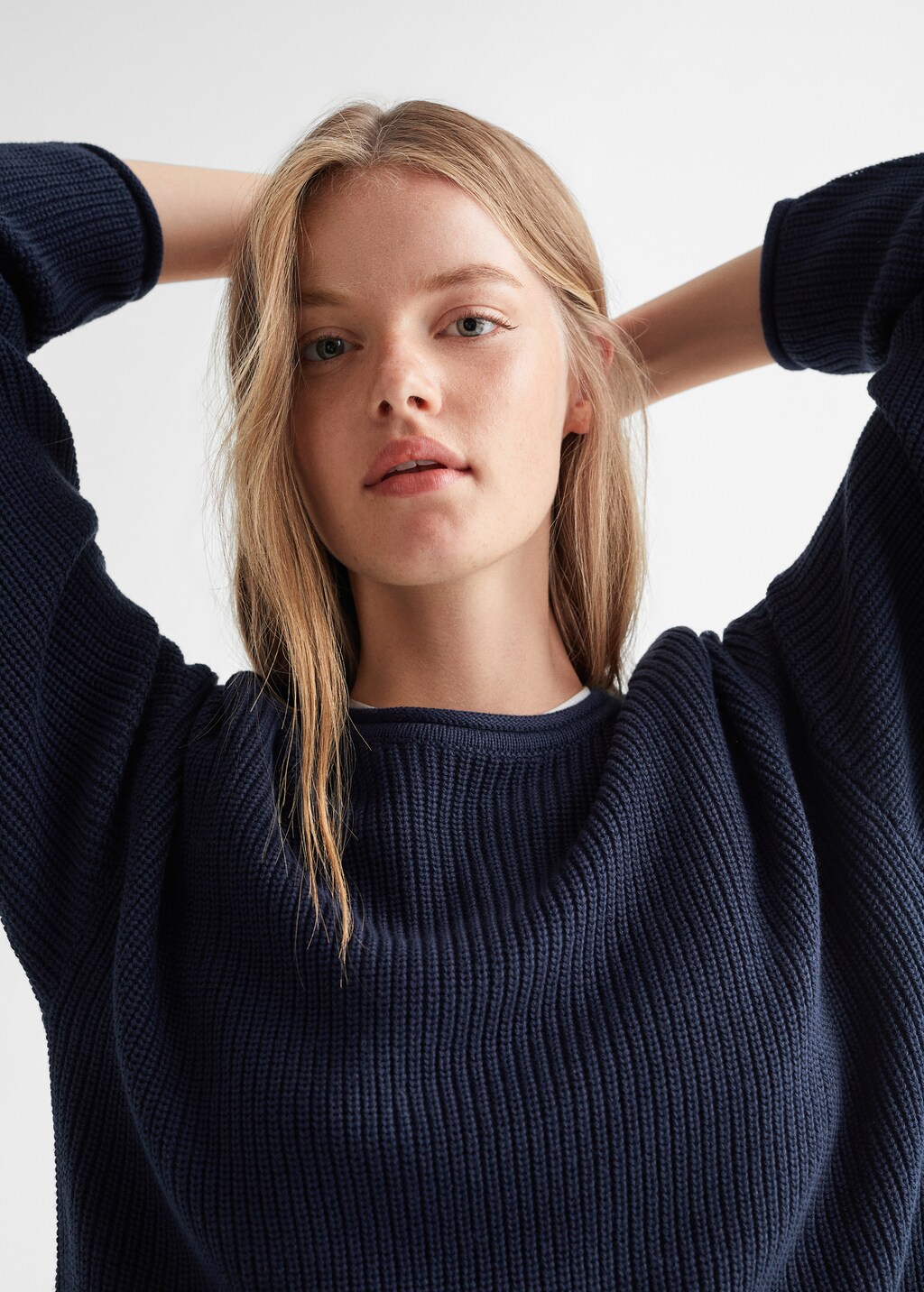 Knit cotton sweater - Details of the article 1