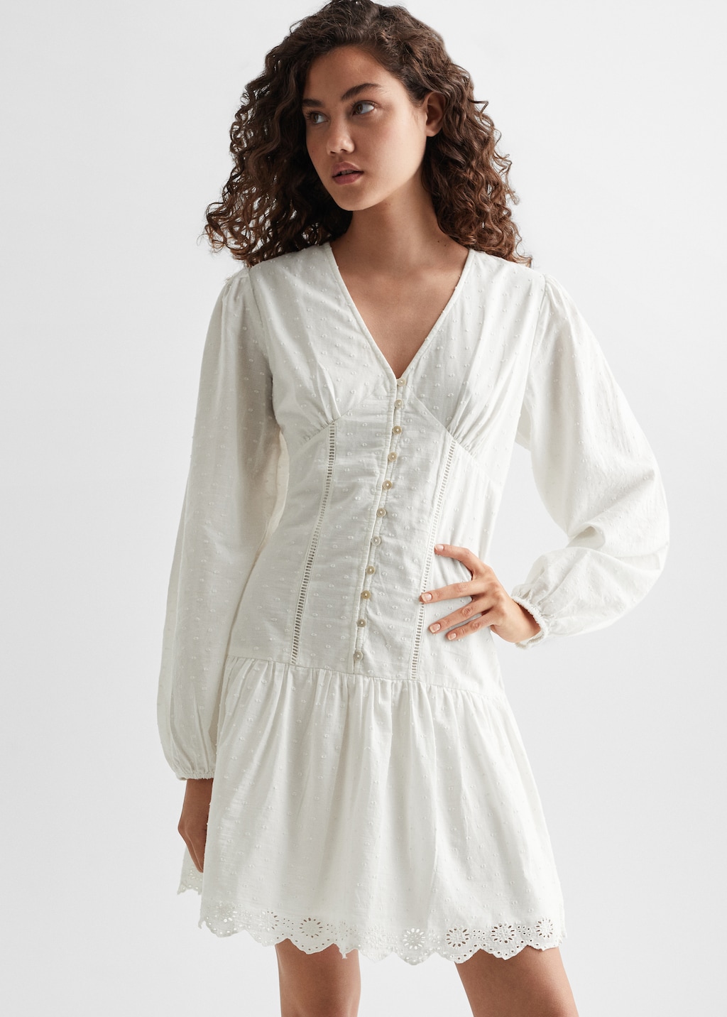 Robe coton boutonnée - Plan moyen