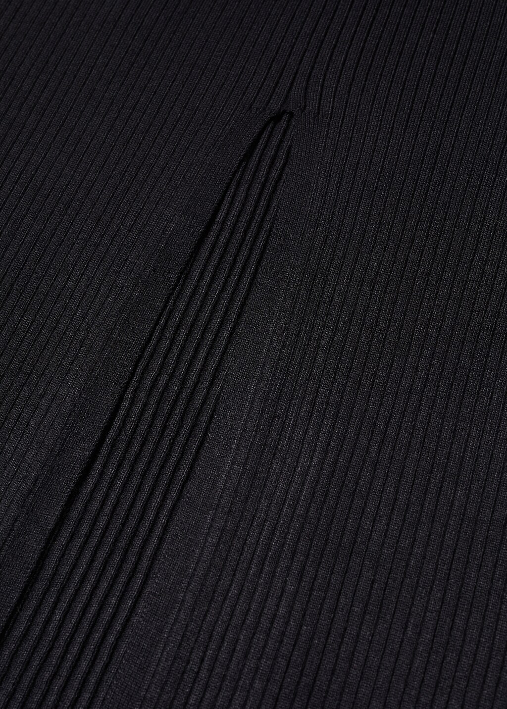 Side slit knit dress - Details of the article 8