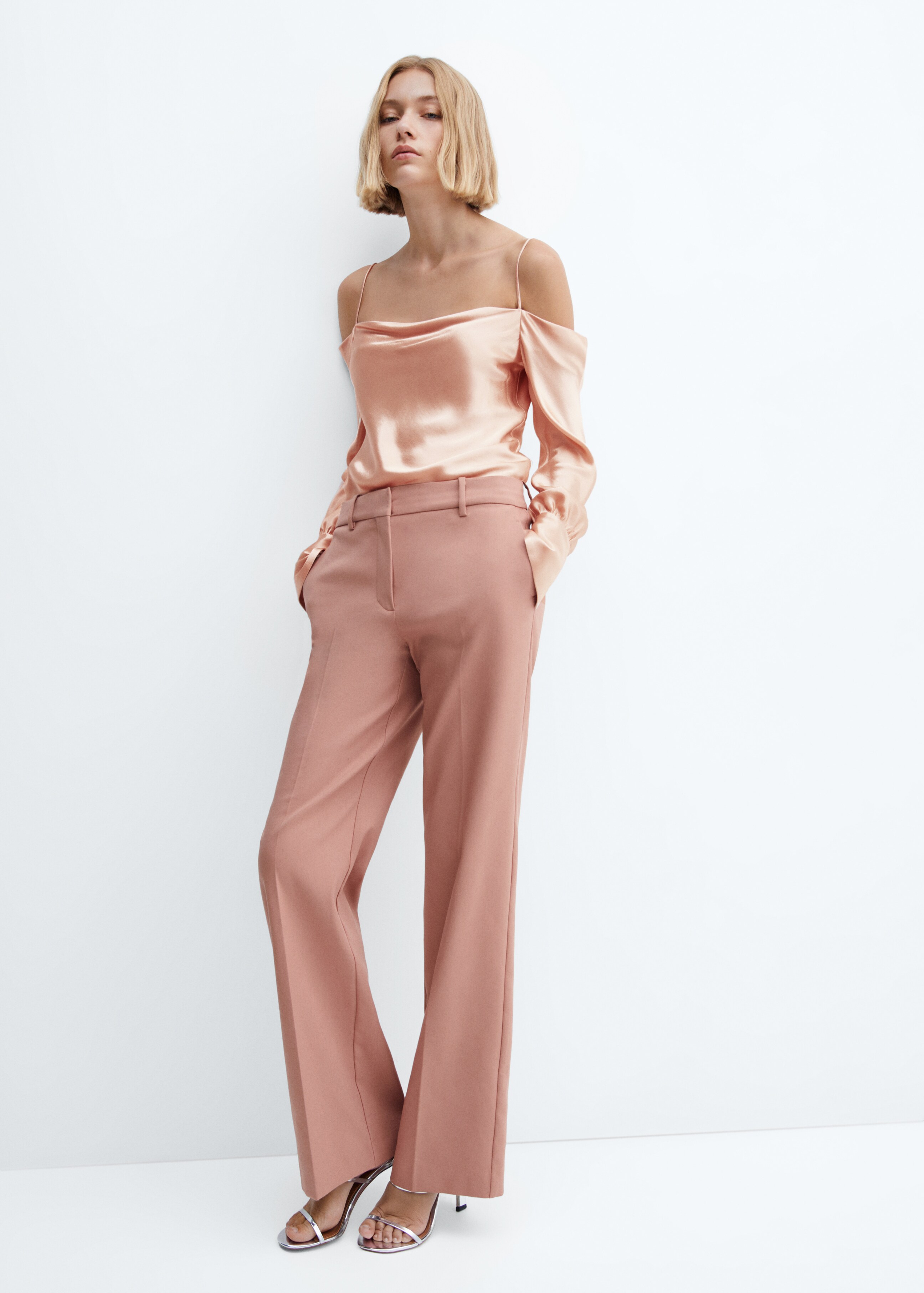 High-waist straight trousers - Details of the article 2