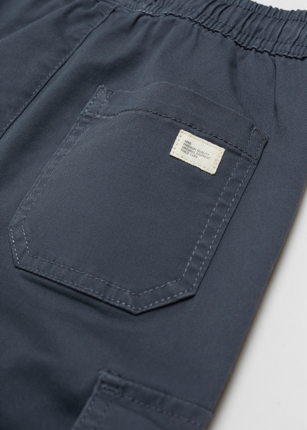 Pocket jogger trousers - Details of the article 0