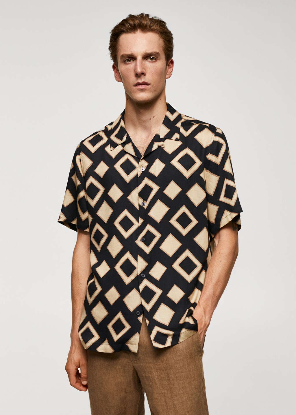 Geometric-print bowling shirt - Medium plane