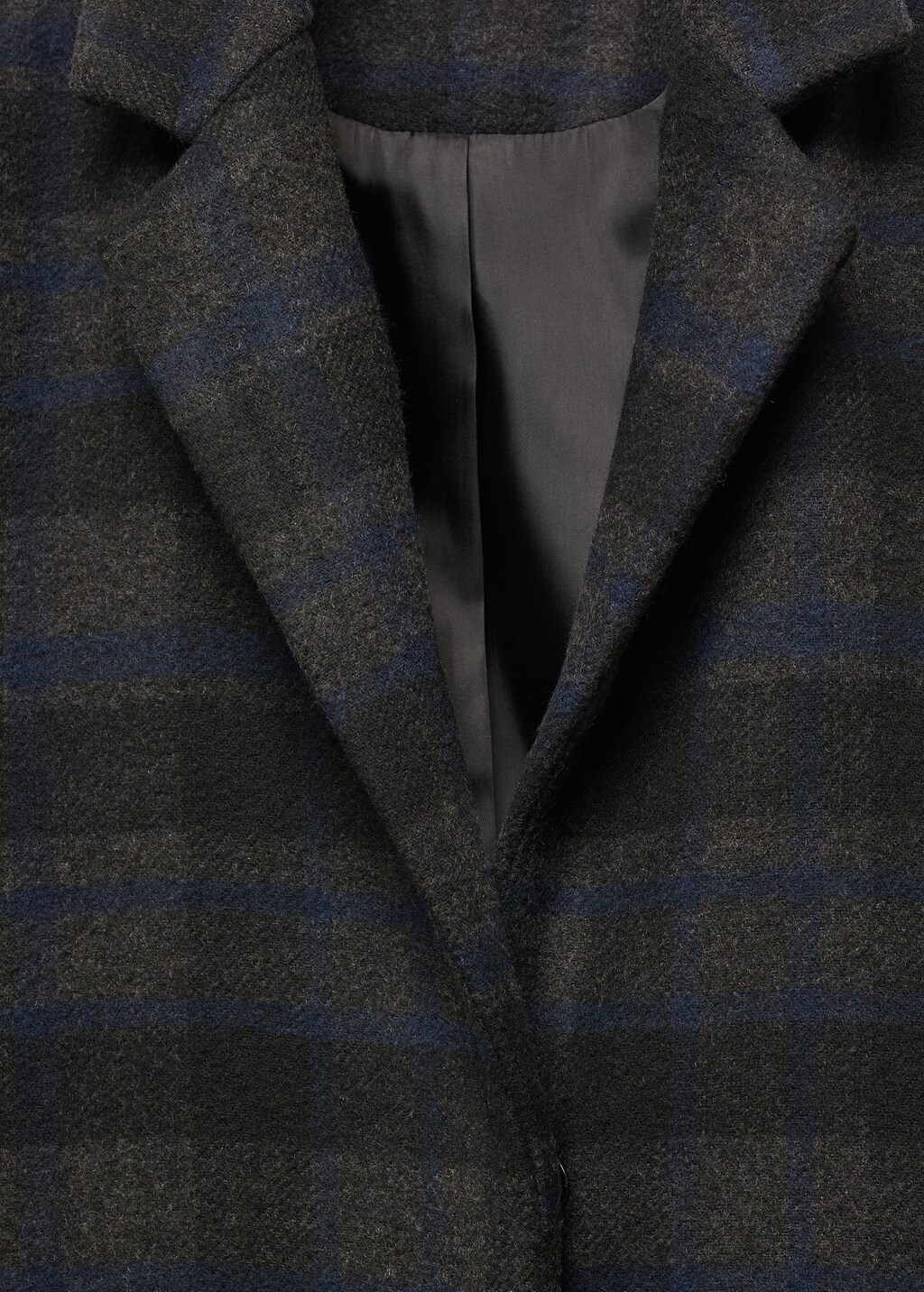 Check coat - Details of the article 8