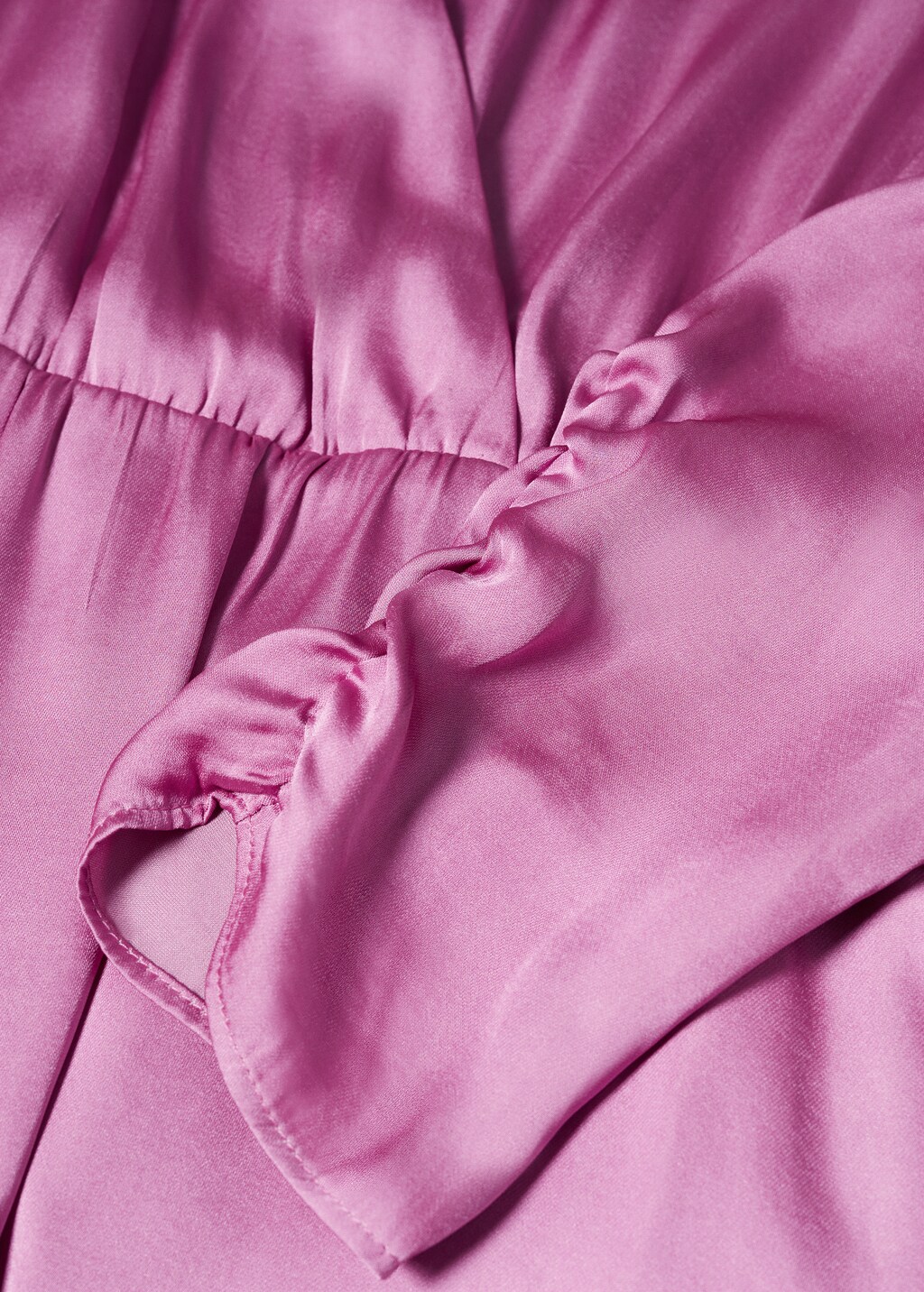 Wrapped satin dress - Details of the article 8