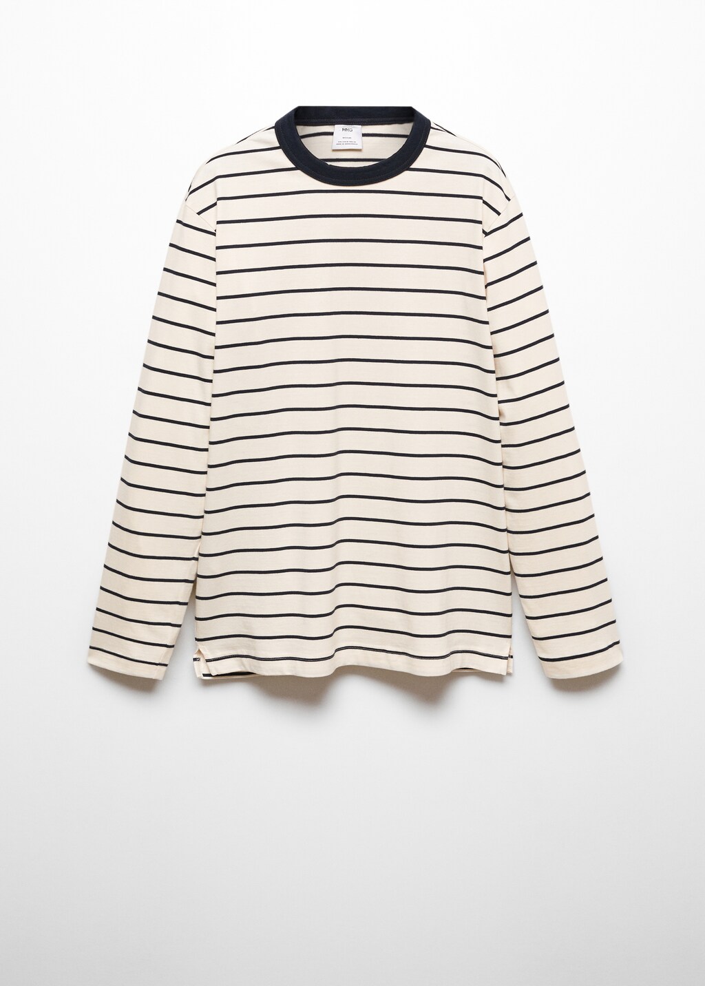 Striped long sleeves t-shirt - Article without model