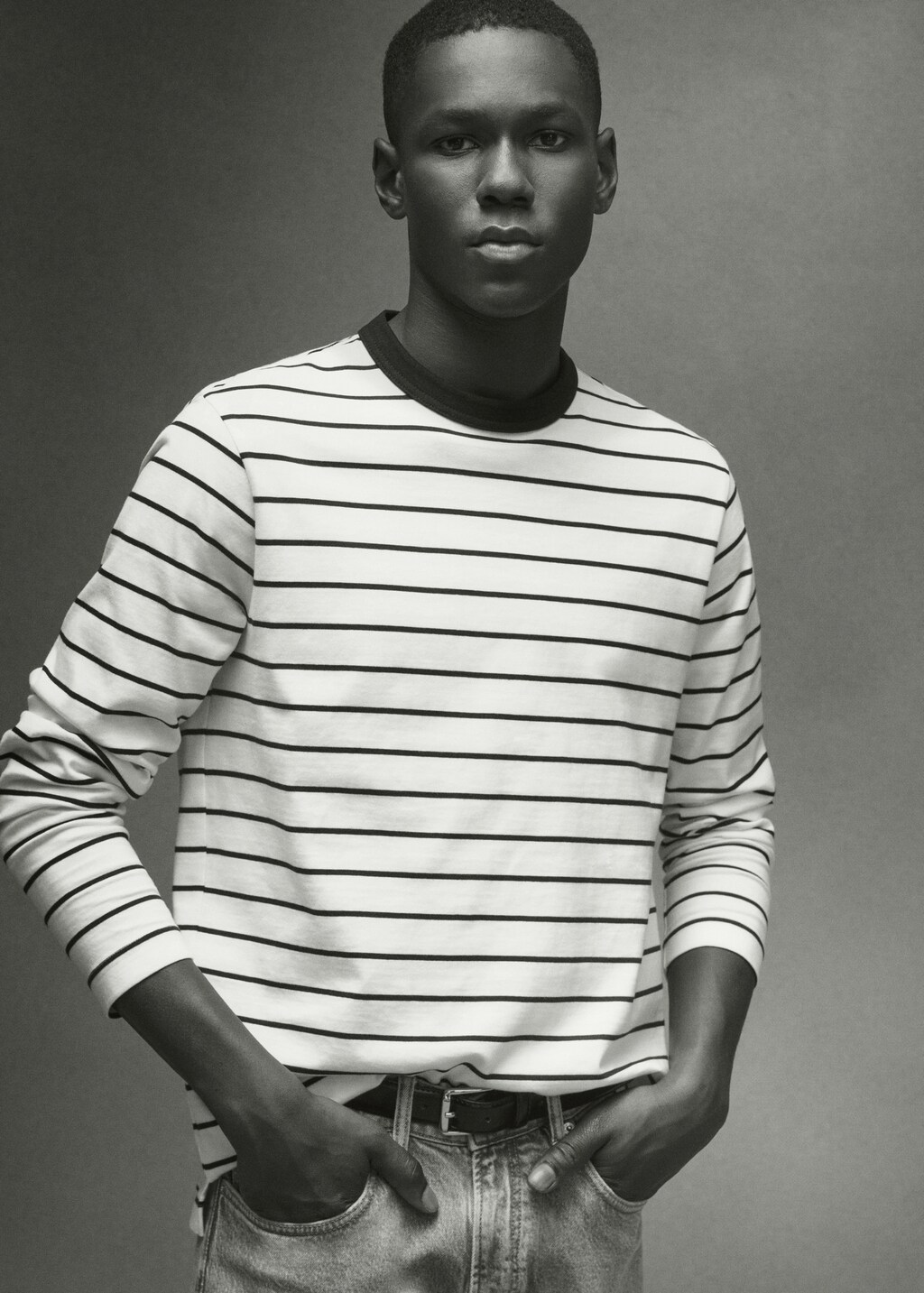 Striped long sleeves t-shirt - Details of the article 6