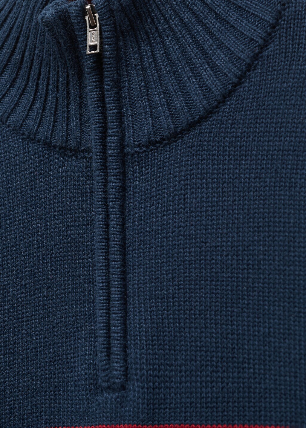 Striped sweater with zip - Details of the article 8