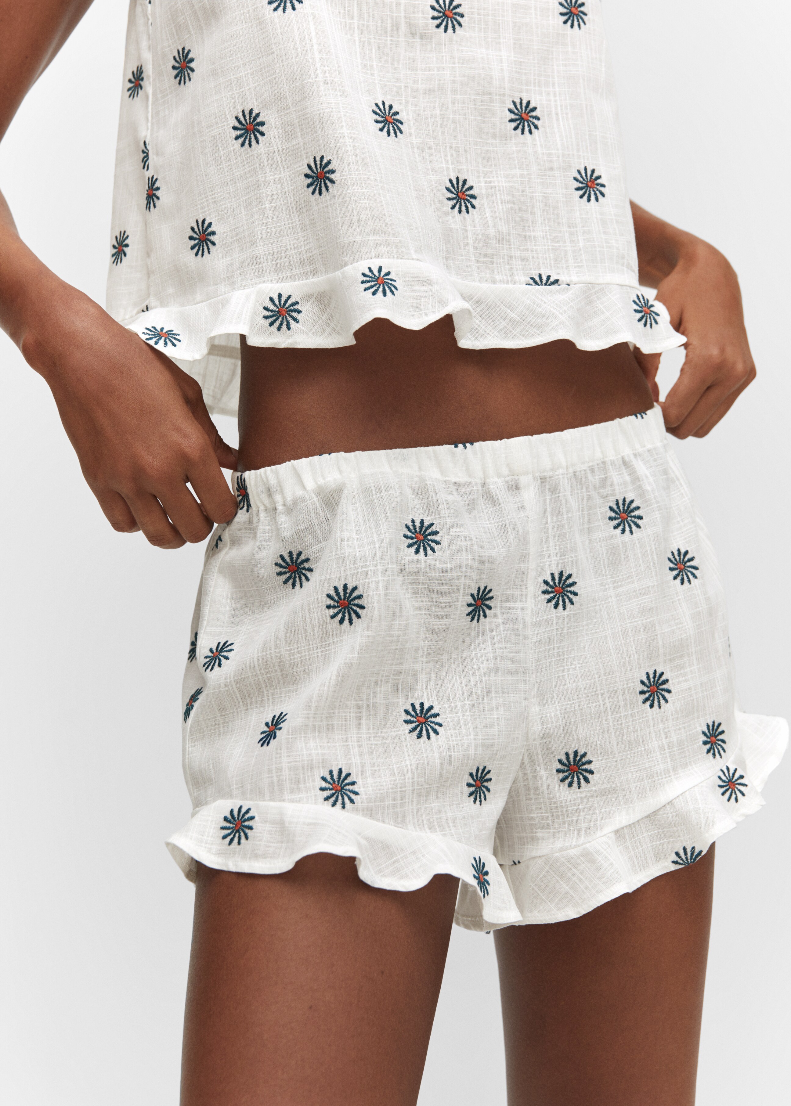 Short pyjama brodé fleurs - Détail de l'article 1