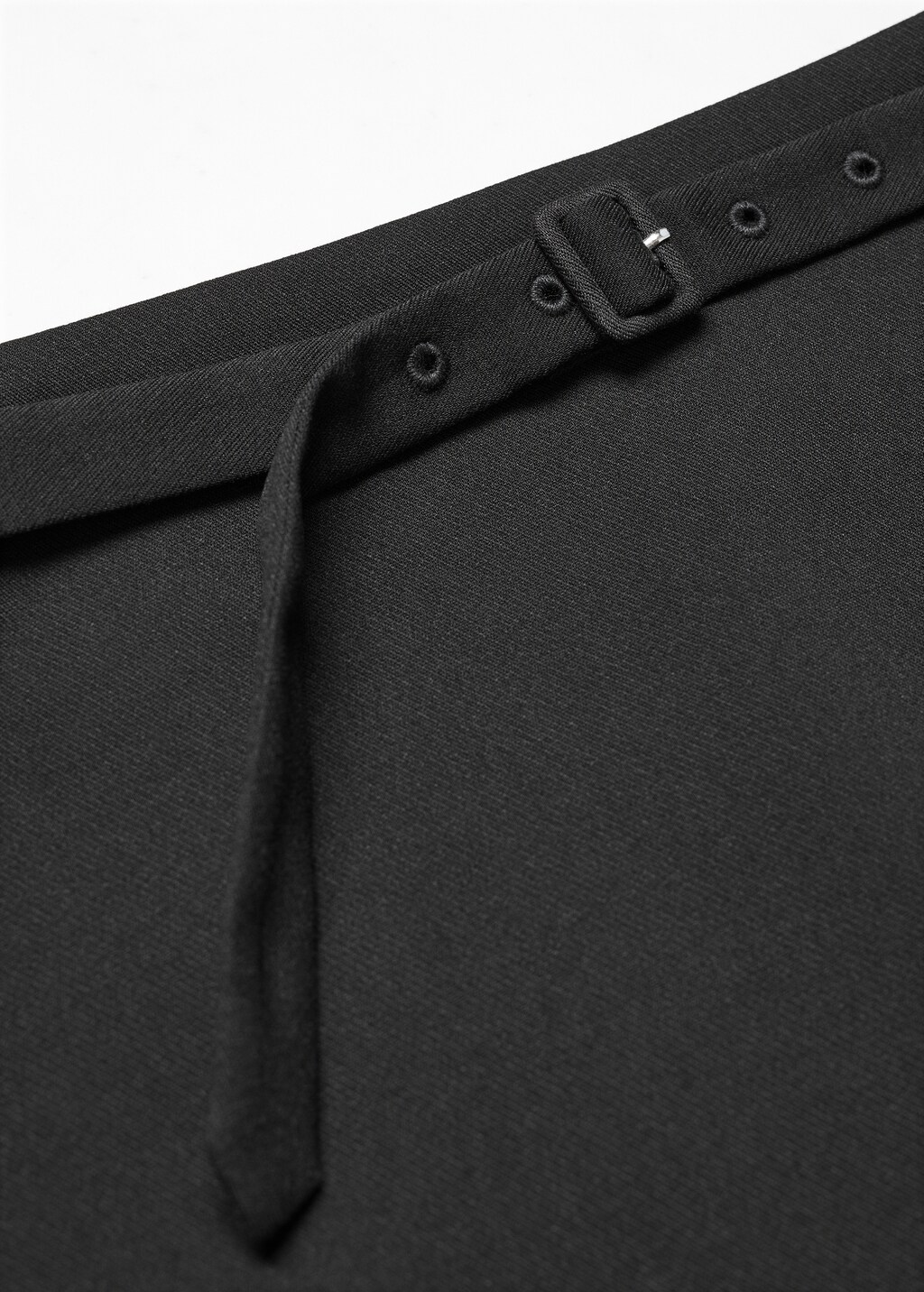 Straight mini-skirt with belt - Details of the article 8