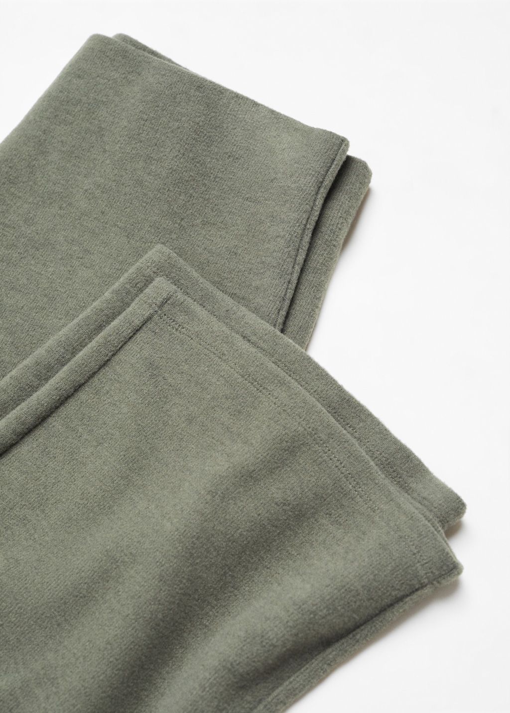 Cotton-linen knitted trousers  - Details of the article 8