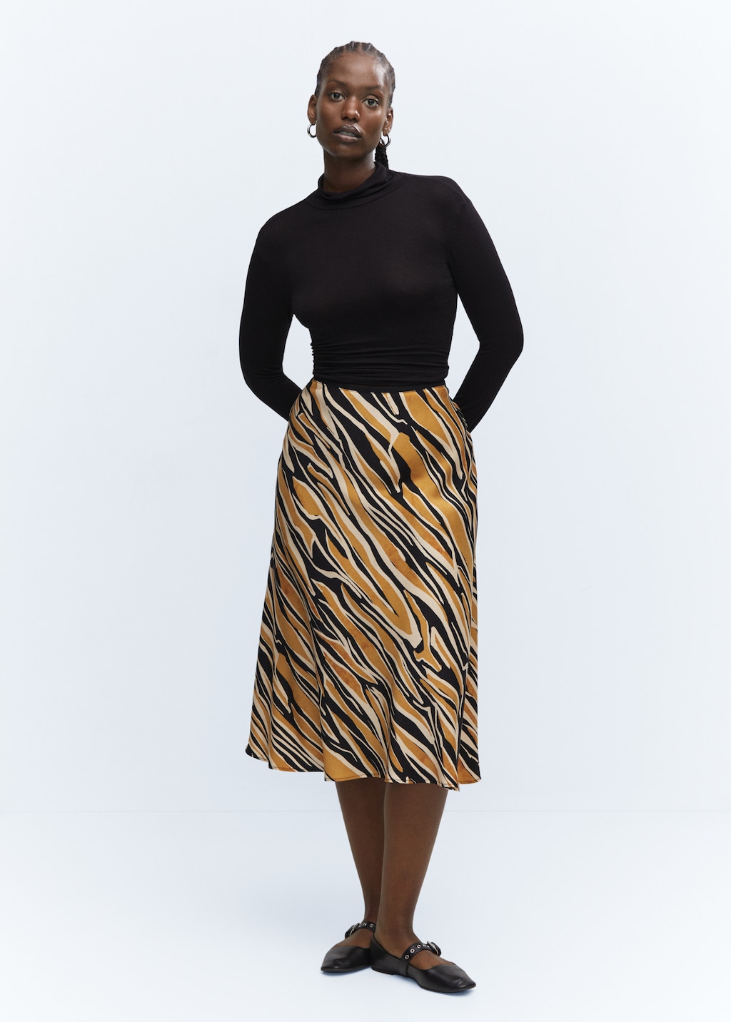 Printed satin skirt  - Details of the article 3