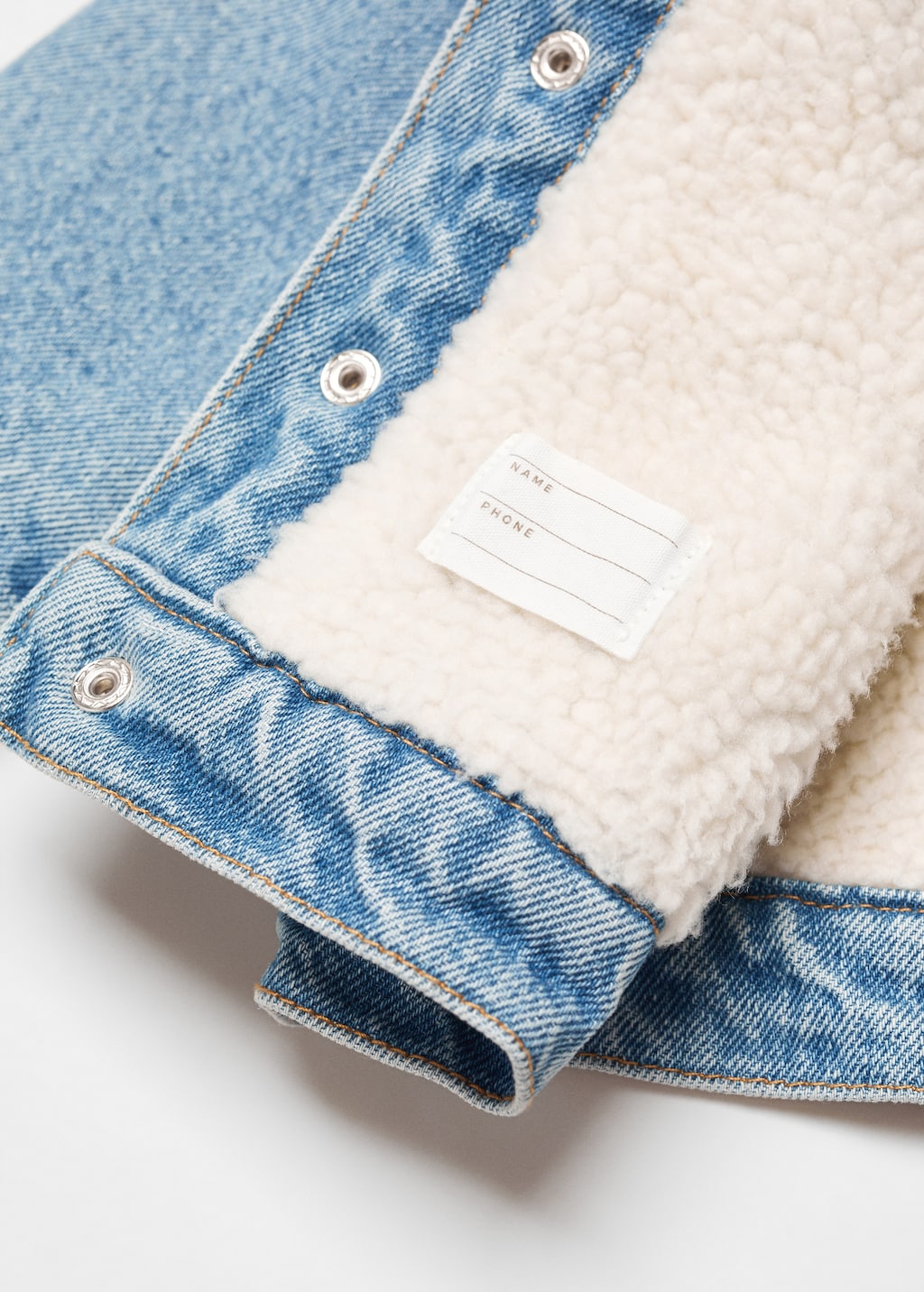 Jacket with shearling-effect lining  - Details of the article 0