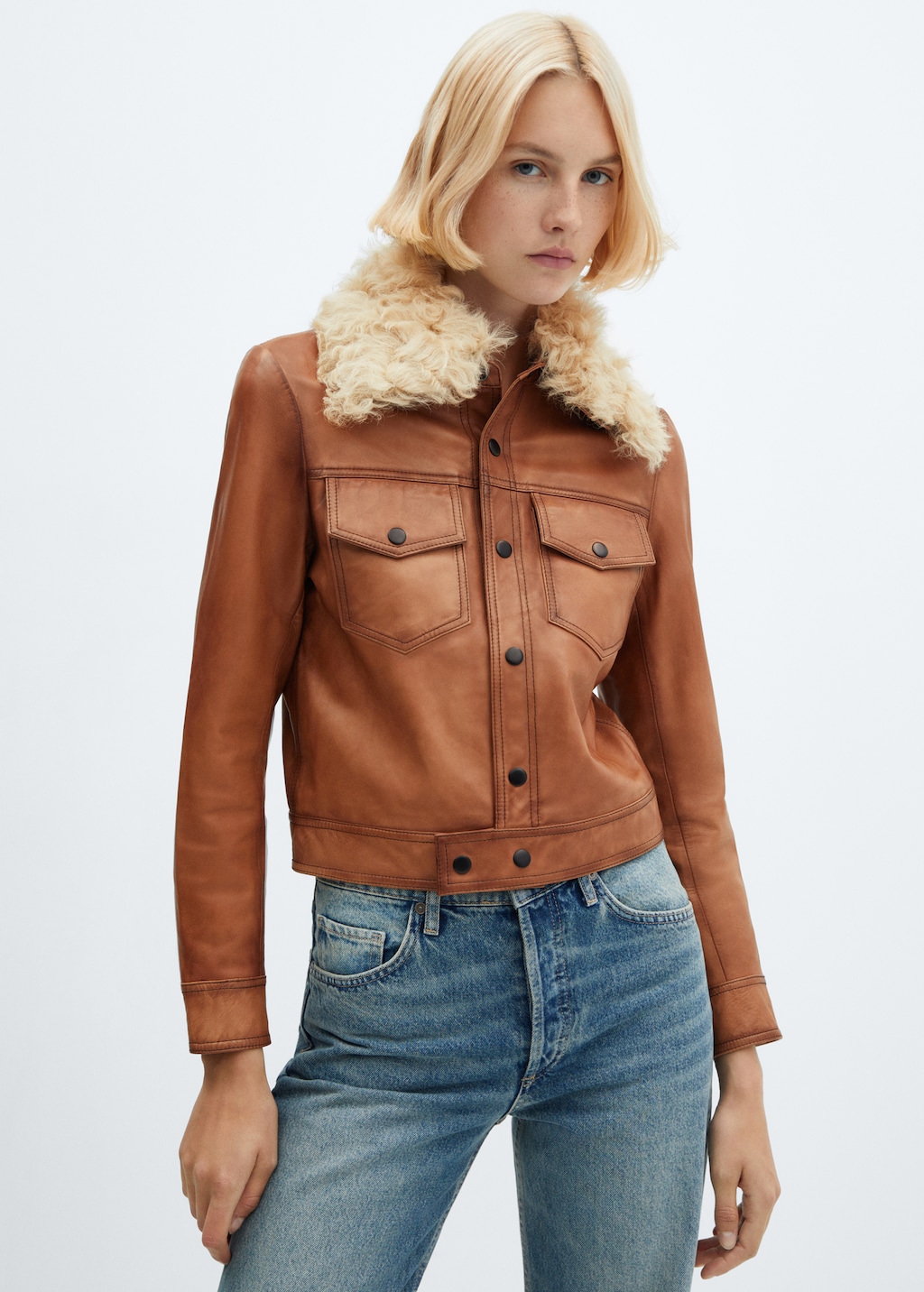 Suede jacket with fur-effect collar - Medium plane