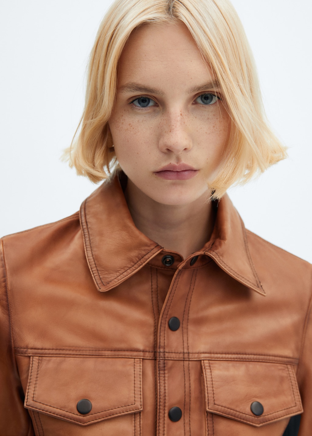 Suede jacket with fur-effect collar - Details of the article 1