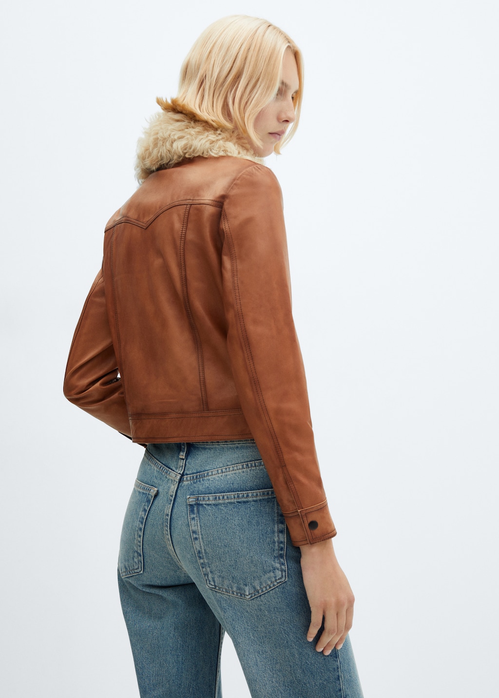 Suede jacket with fur-effect collar - Reverse of the article