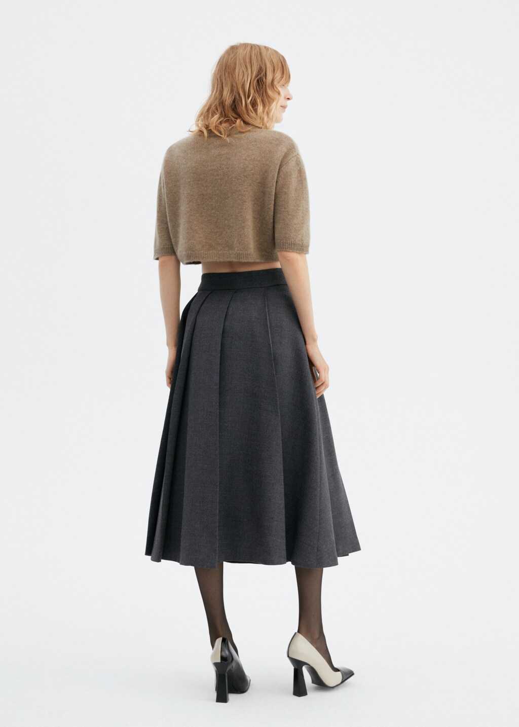 Pleated midi-skirt - Reverse of the article