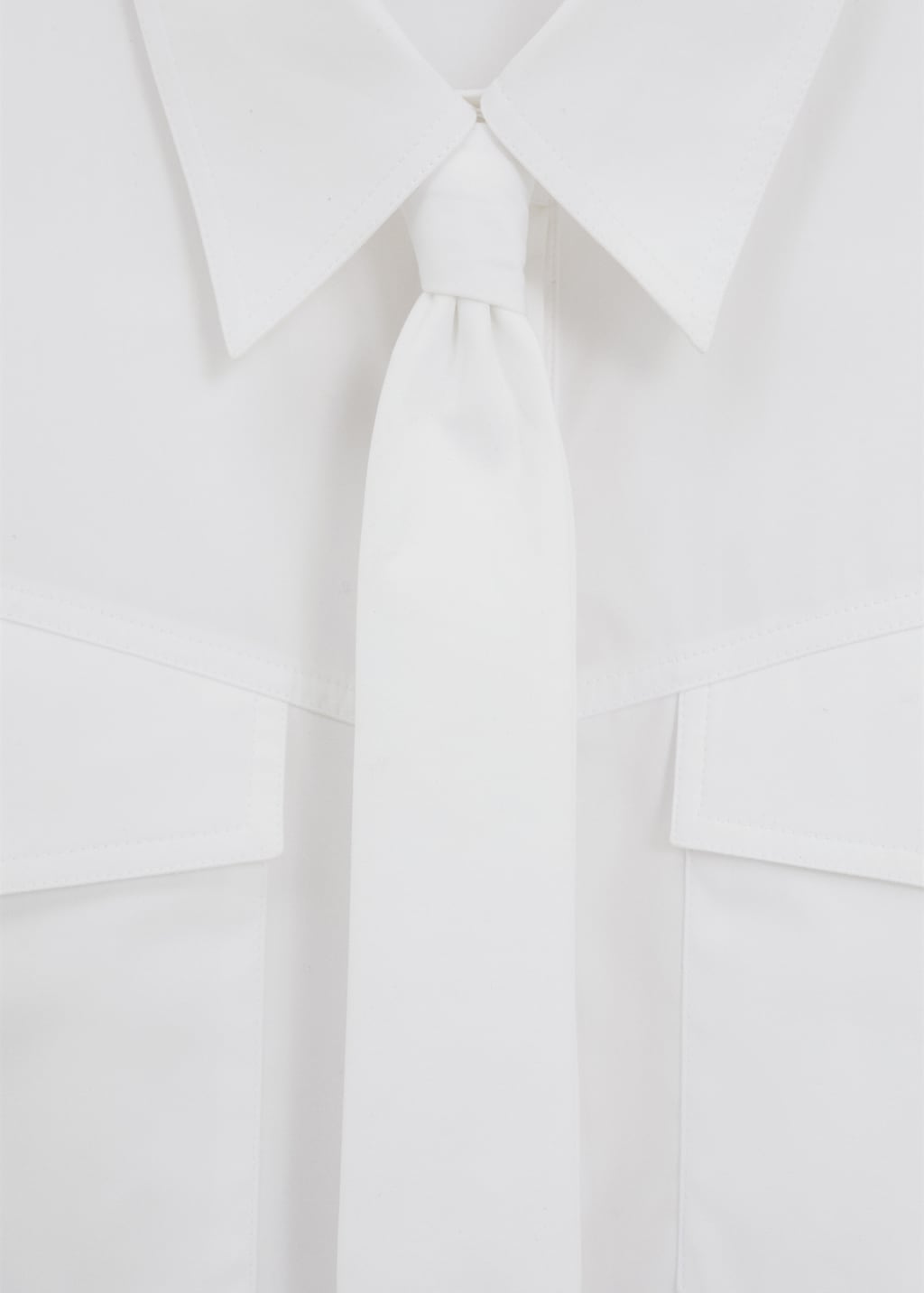 Shirt with pockets and tie detail - Details of the article 8