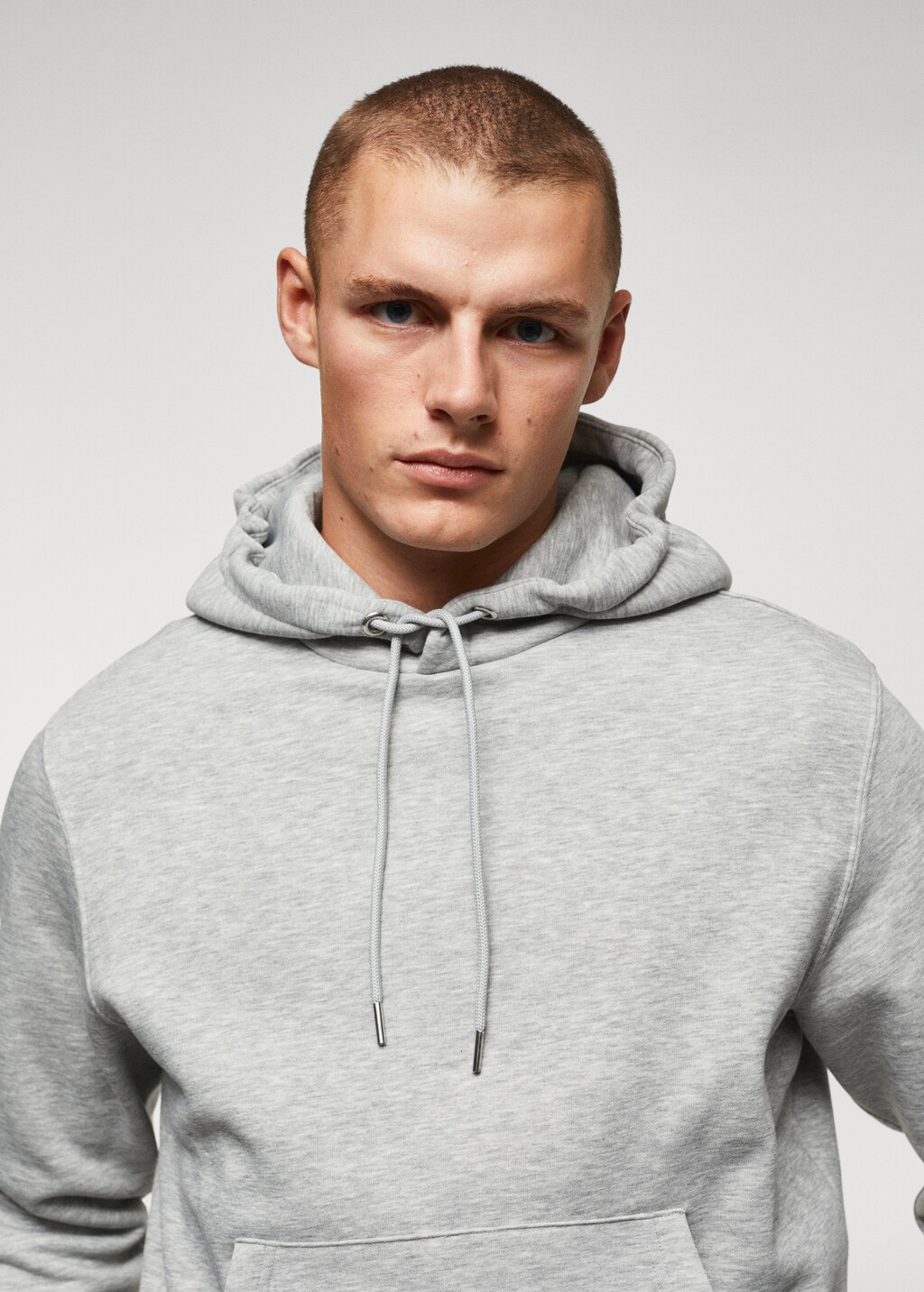 Cotton kangaroo-hooded sweatshirt - Details of the article 1