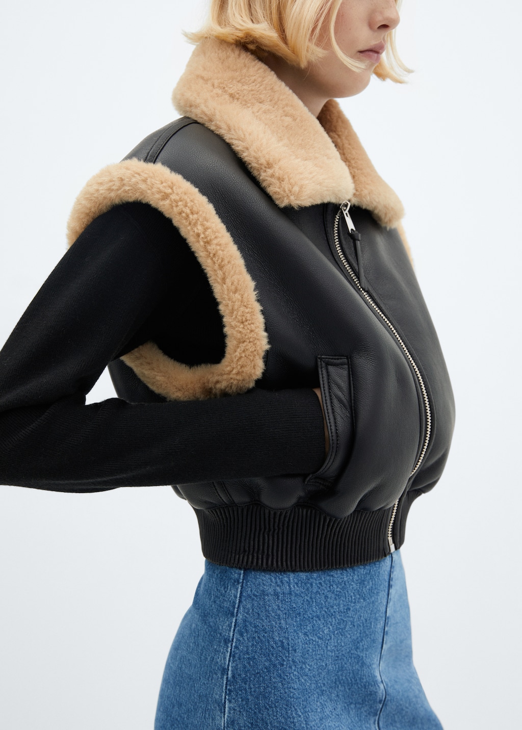 Shearling-lined bomber gilet - Details of the article 6