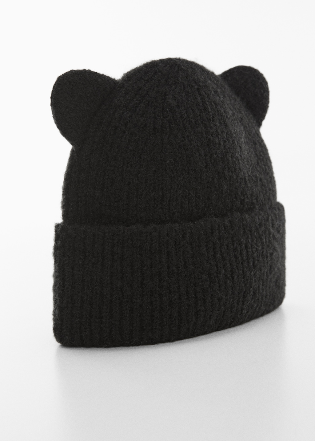 Ears knitted beanie - Medium plane