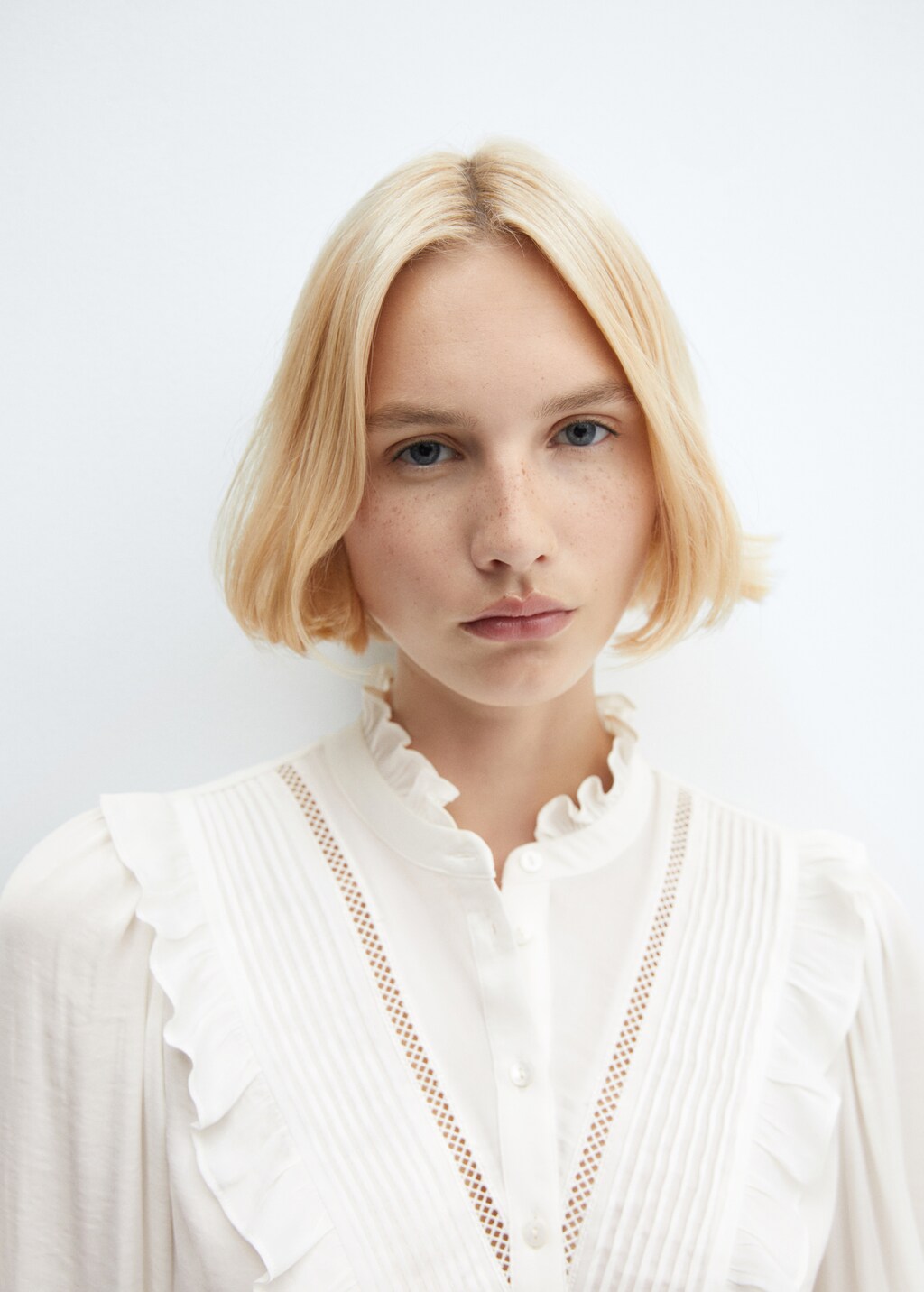 Shirt with ruffle detail  - Details of the article 1