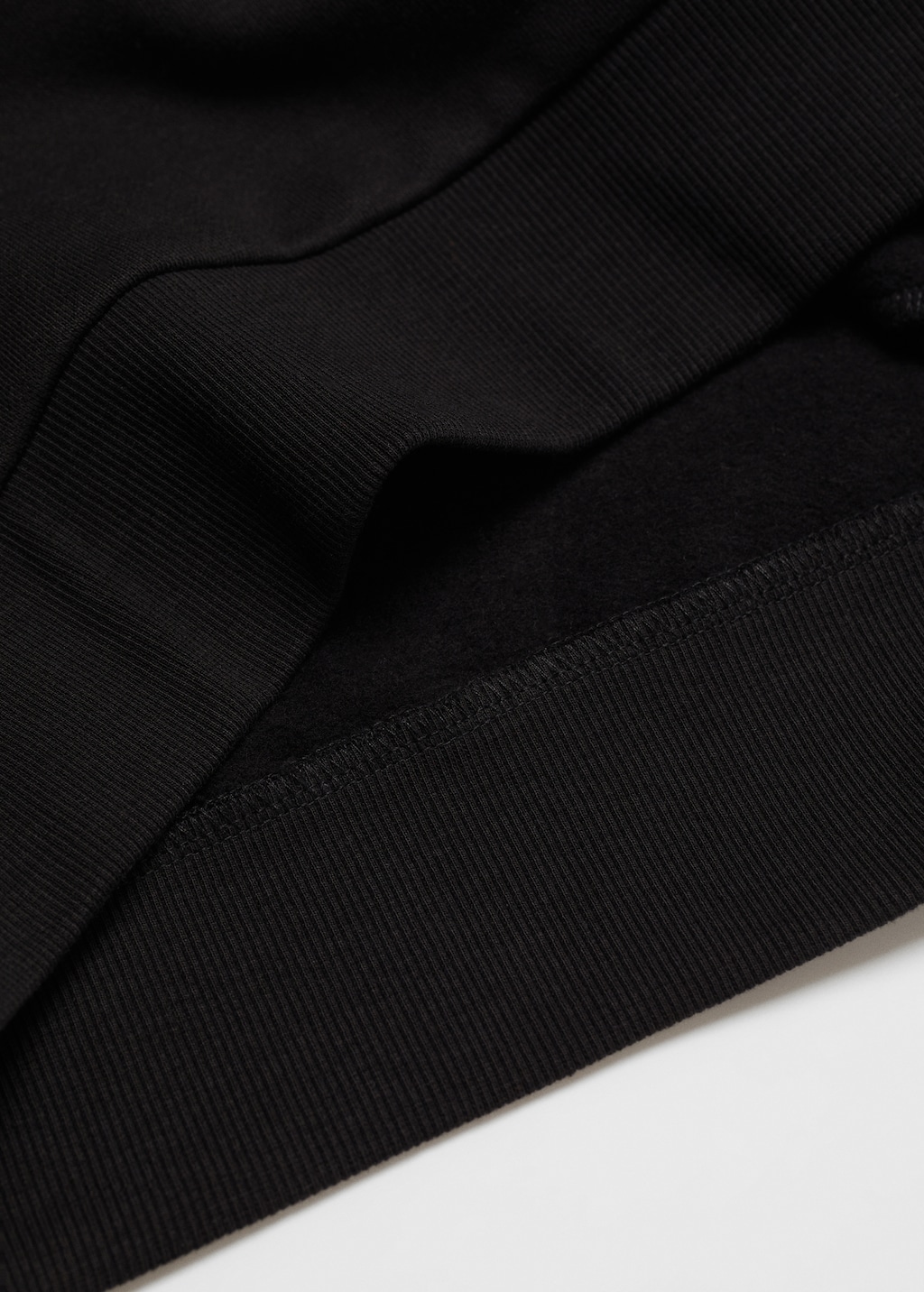 Pocket cotton sweatshirt - Details of the article 0