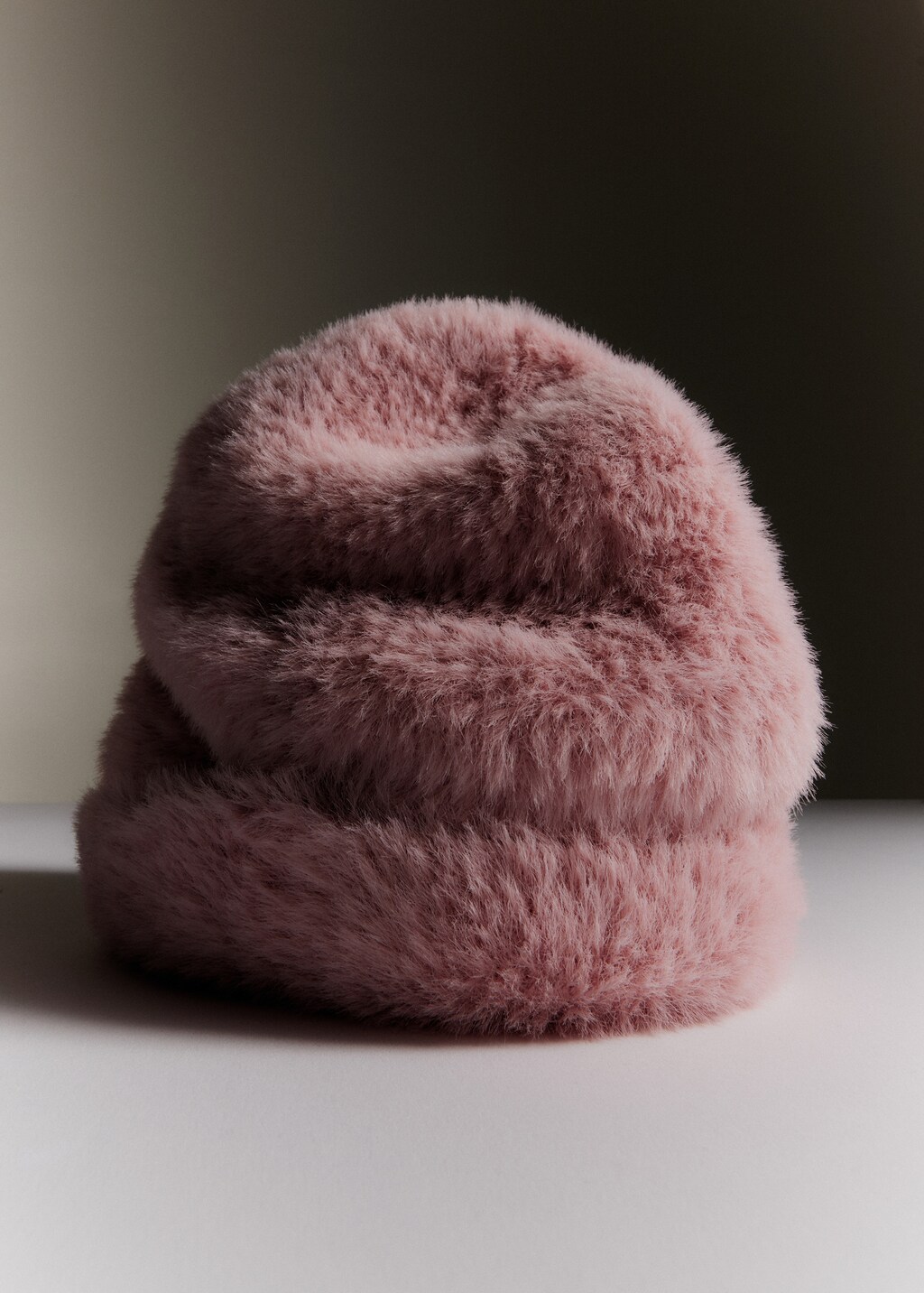 Fur-effect hat - Details of the article 7