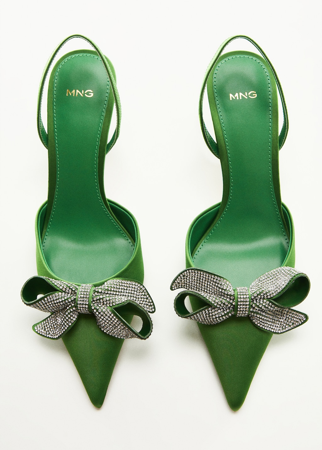 Bow-heeled shoes - Details of the article 5