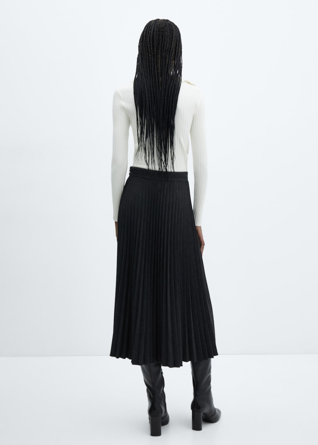 Checked pleated skirt - Reverse of the article