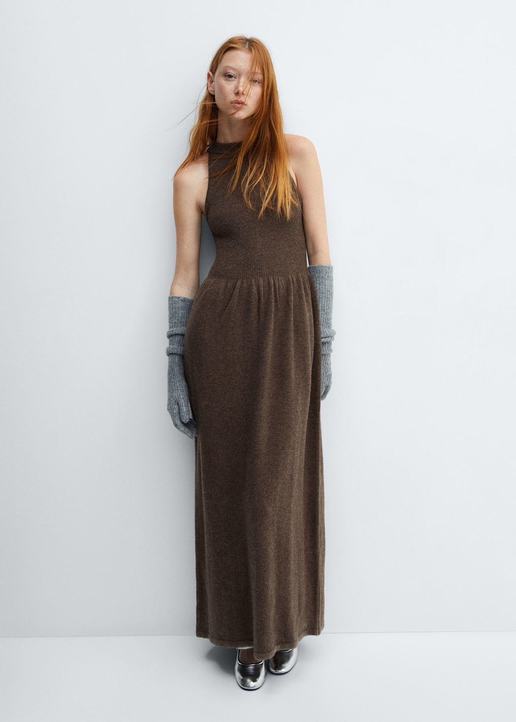 Halter-neck wool dress - Details of the article 2