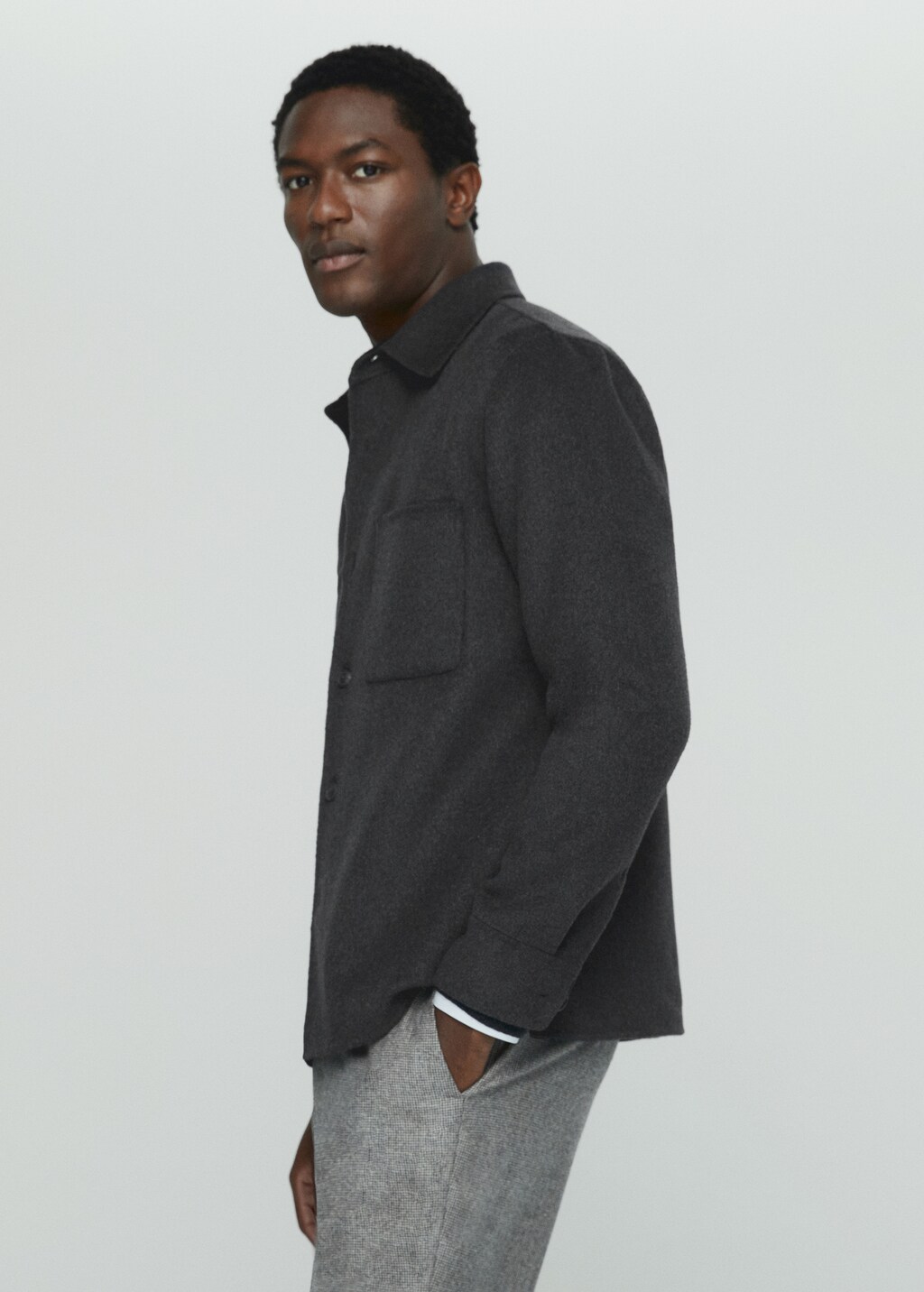 Double-faced wool overshirt with pockets - Details of the article 2