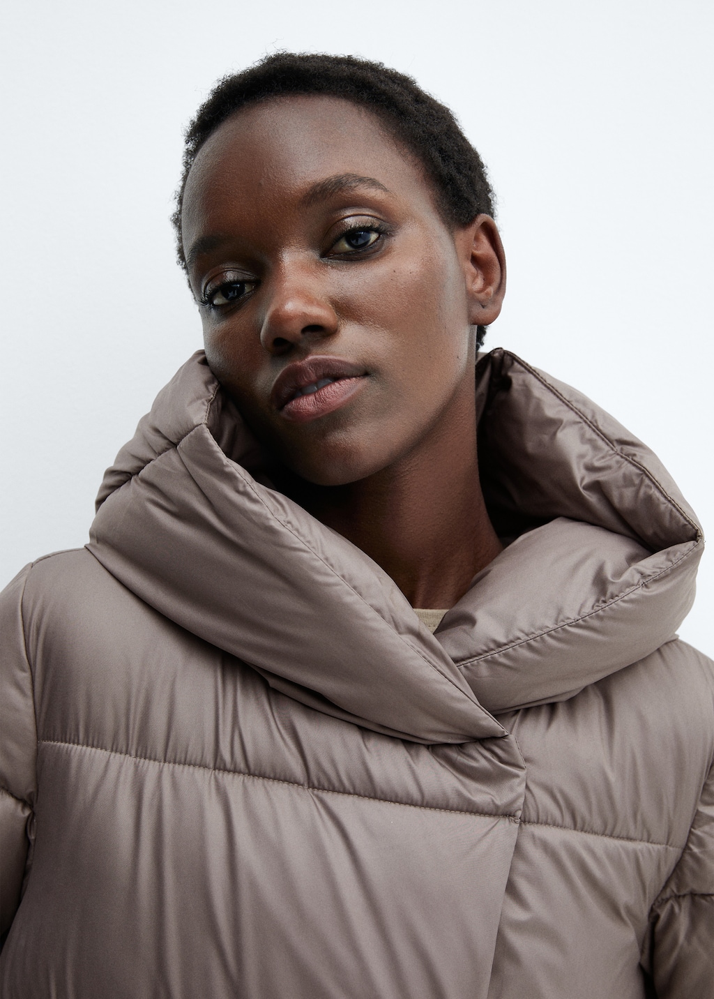 Quilted cross jacket - Details of the article 1