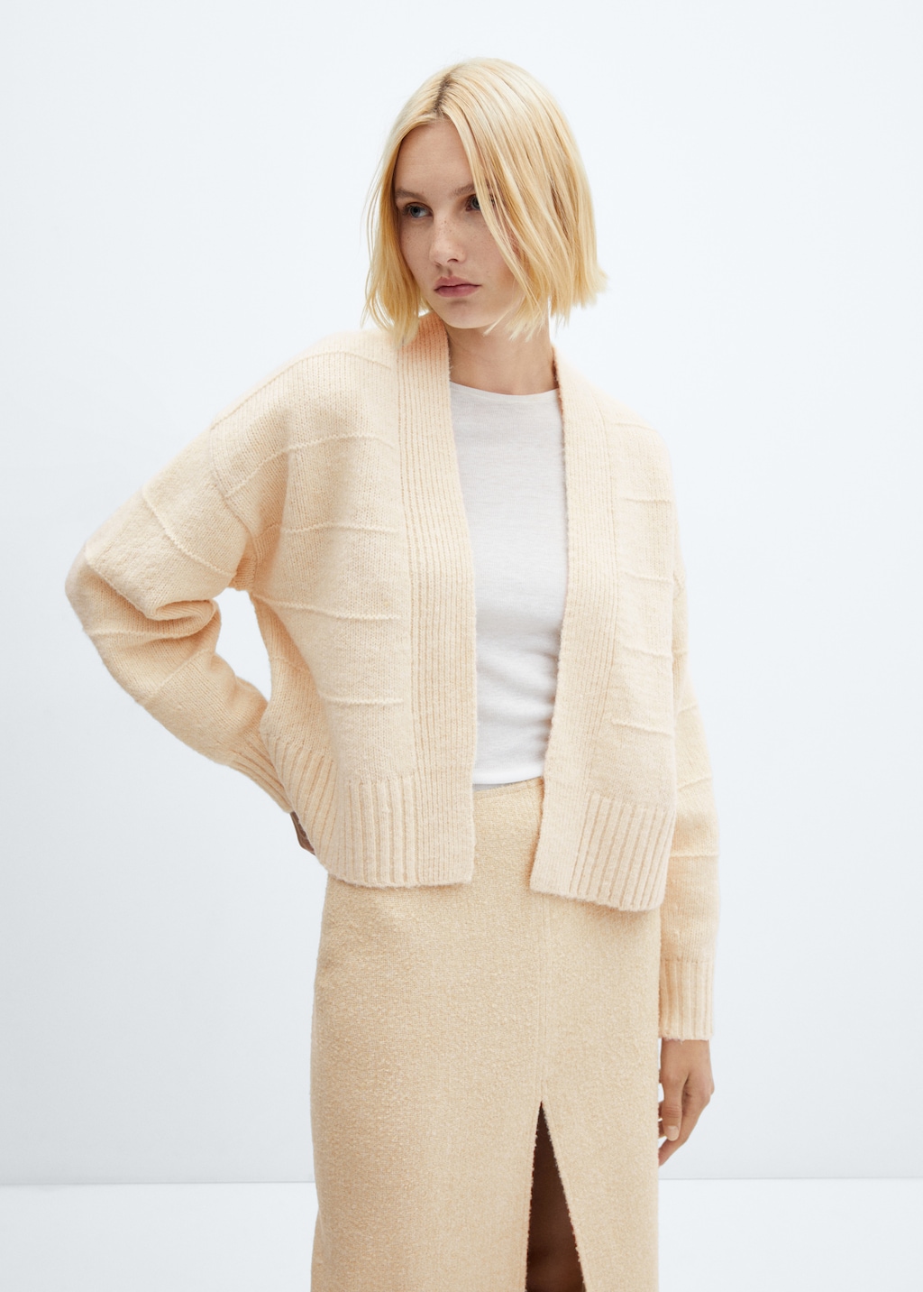 Decorative seams cardigan - Medium plane